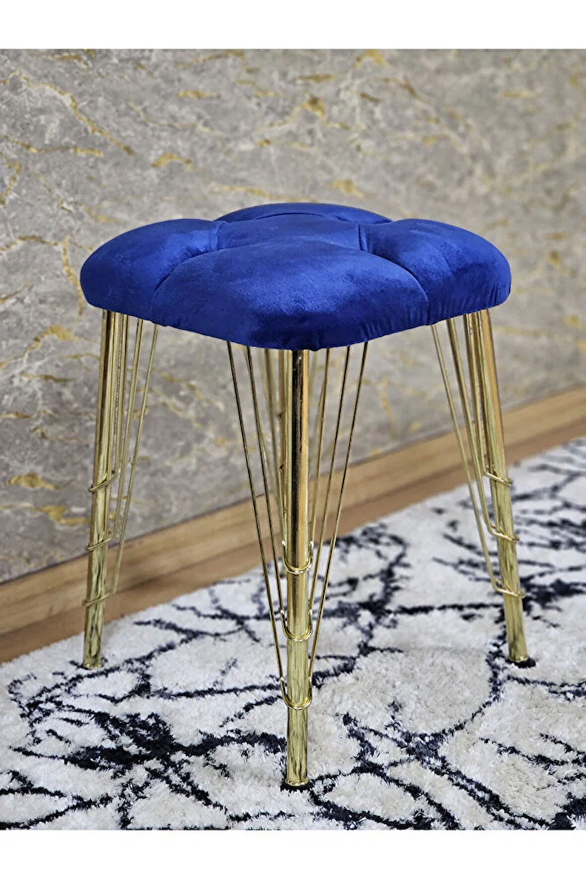 Kare Gold Kaplama Telli Ayaklı Tabure - Oturak - Bar Taburesi - Ayaklı Tabure Mavi Renk 48 x 33 Boyut/Ebat