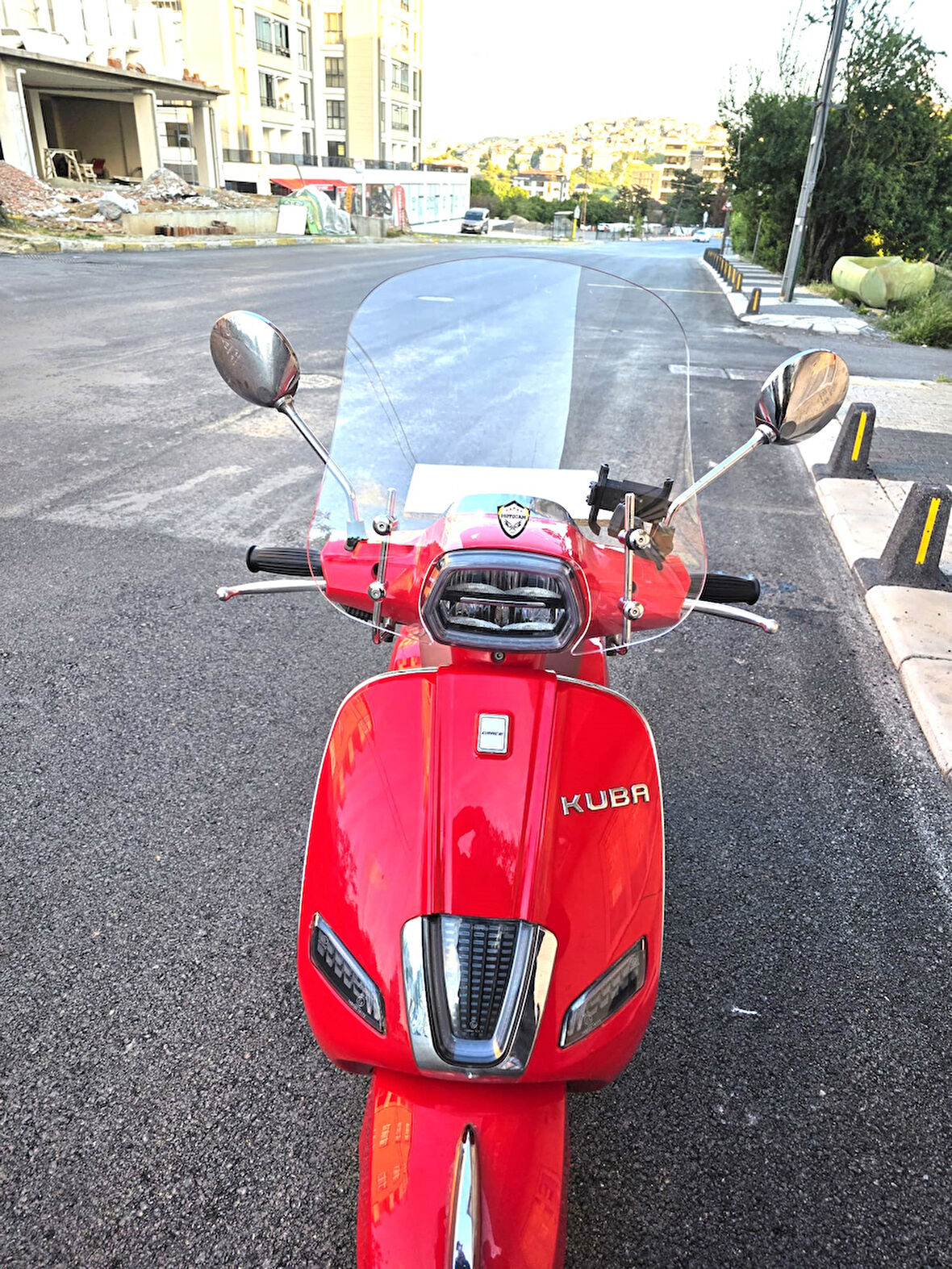 MOTOCAM Küba Grace 50 125 Ön Cam 2023-2025 Model 42cm şeffaf Renkli APARATSIZDIR