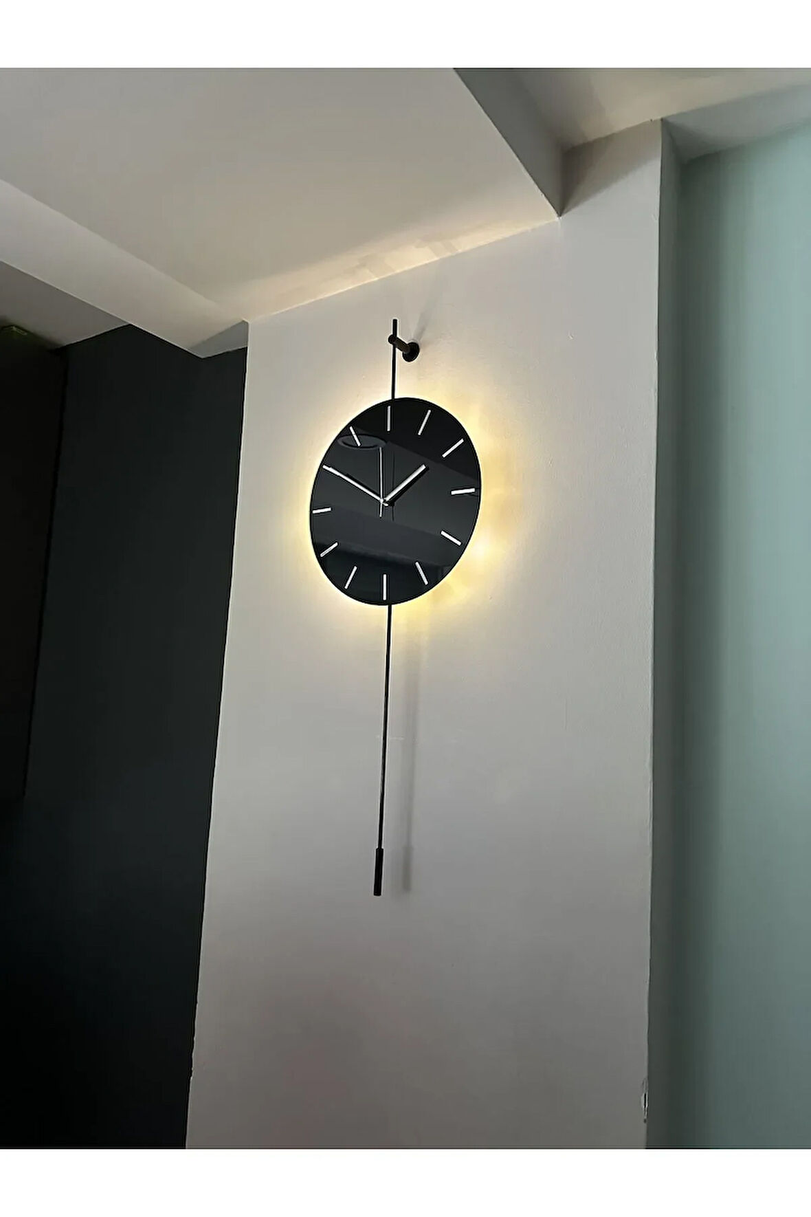 Gravity Lighting Siyah , Pilli Led , ( Quartz Mekanizma ) Modern Dekoratif Camlı Metal Duvar Saati