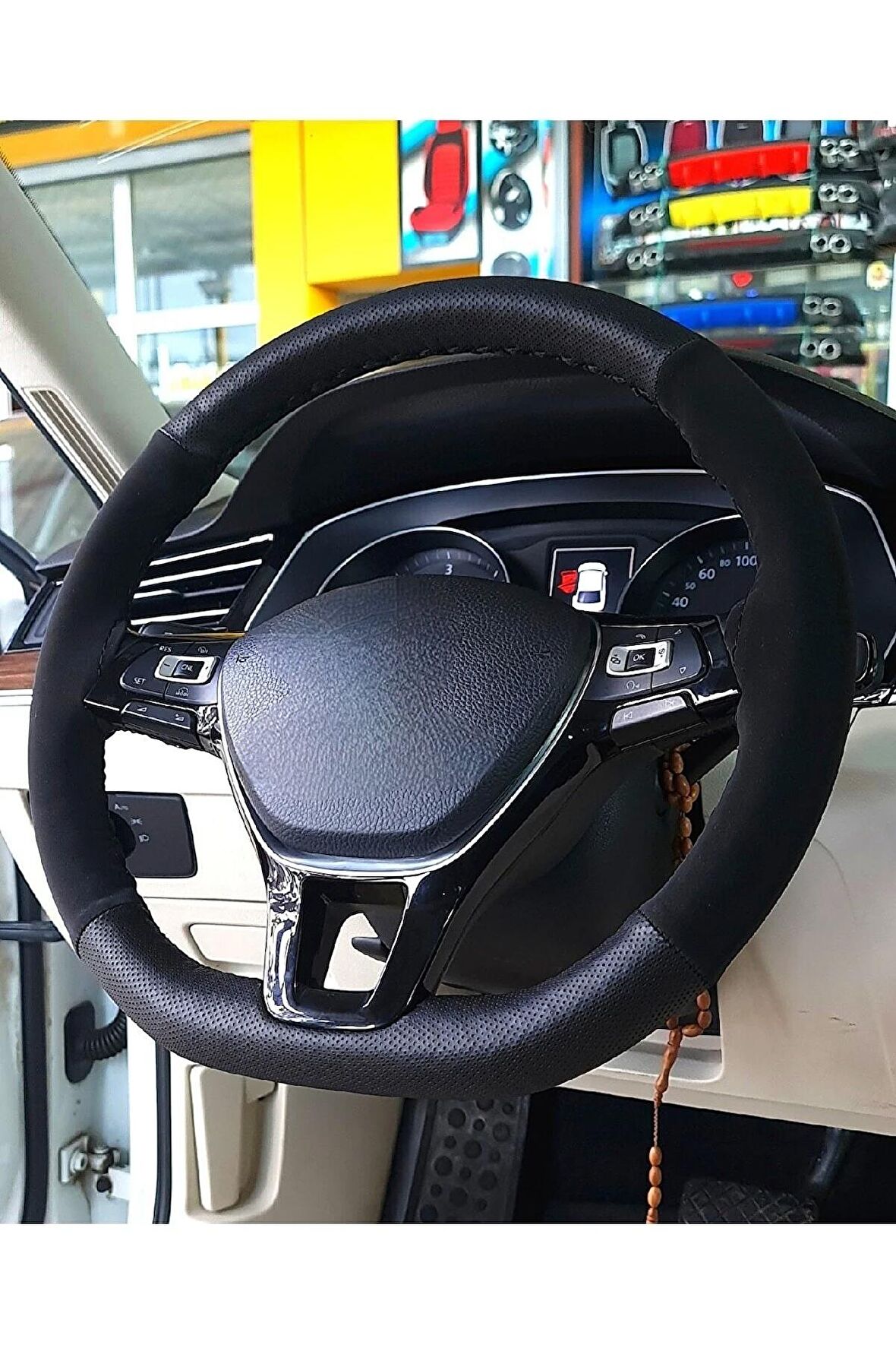 Renault 19 Uyumlu Dikmeli Direksiyon Kılıfı Noktalı-alkantara Siyah