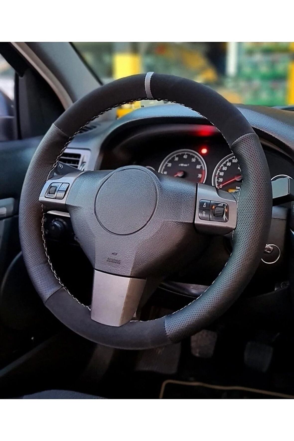 Hyundai I20 N Uyumlu Dikmeli Direksiyon Kılıfı Noktalı-alkantara Gri Yüzüklü