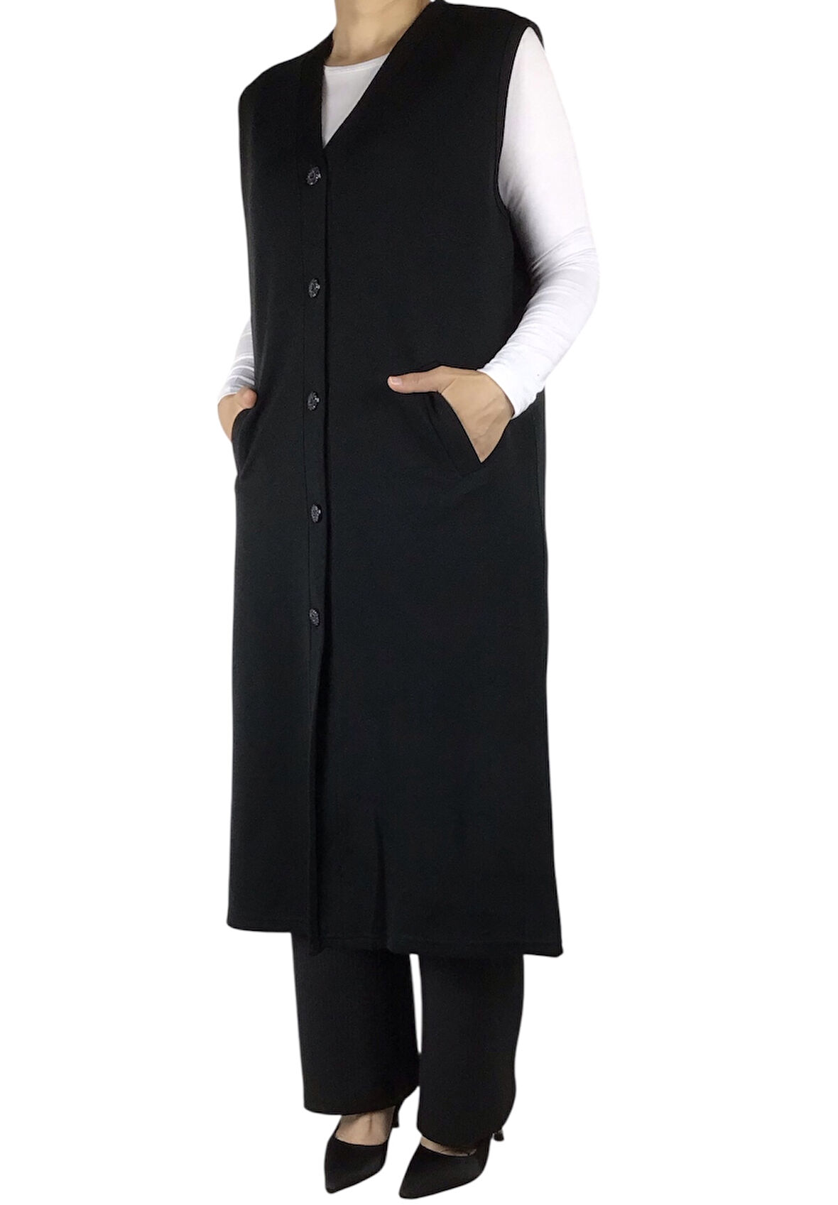 KADIN ÖNÜ DÜĞMELİ UZUN CEPLİ MEVSİMLİK ÇELİK ÖRGÜ YELEK