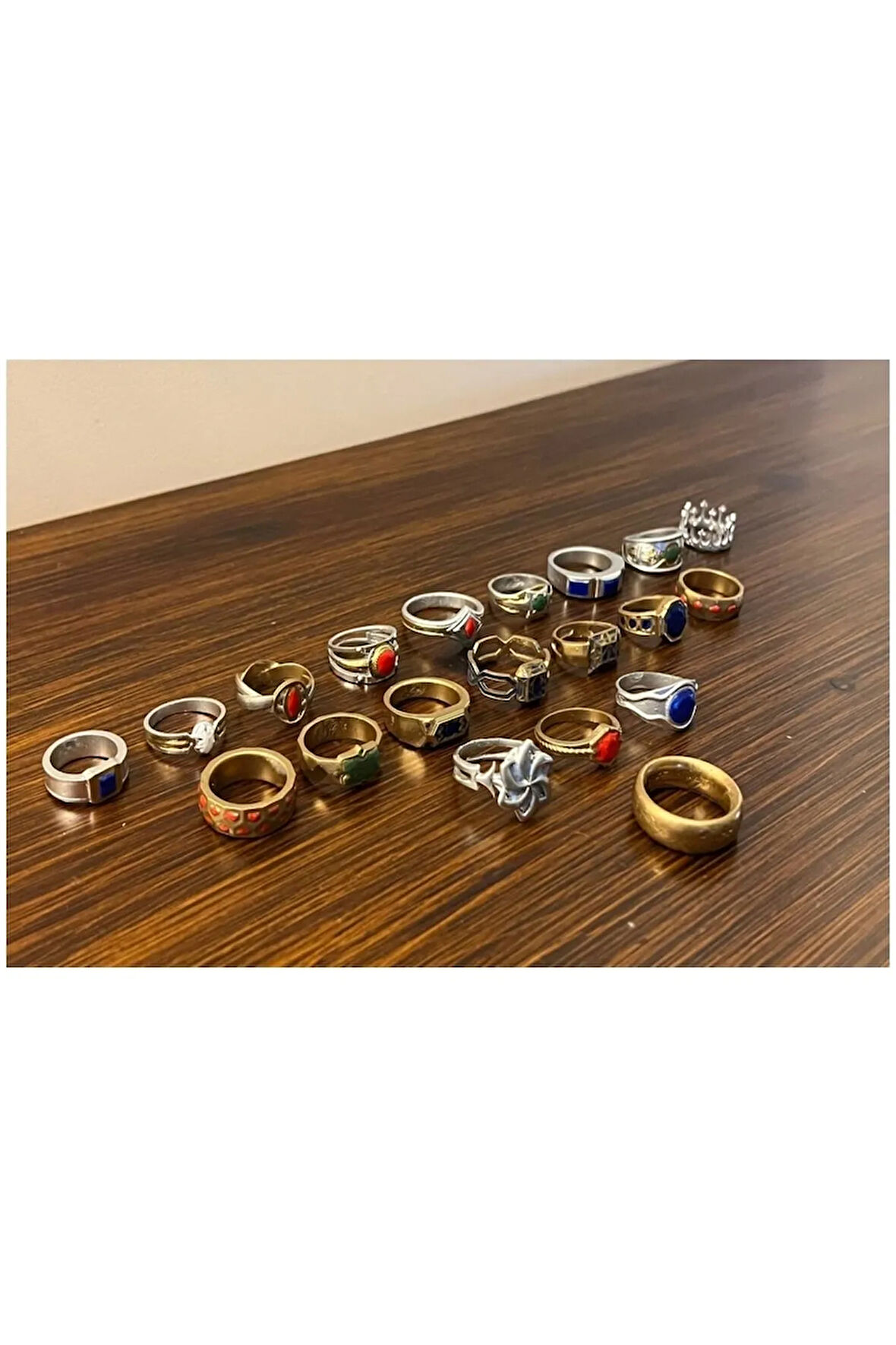 Güç Yüzükleri 20'li Set Yüzüklerin Efendisi Lotr (her Yüzük Çapı 2.5 Cm)