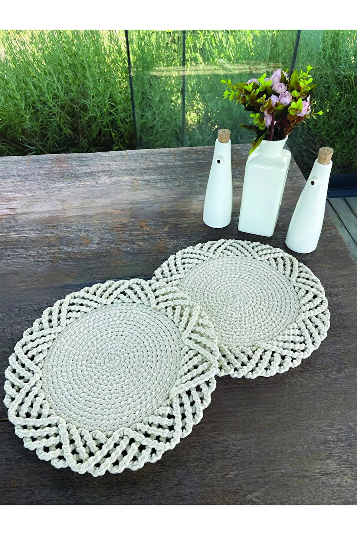 2'li Set Beyaz Amerikan Servis-Leke Tutmaz 33 x 33 cm