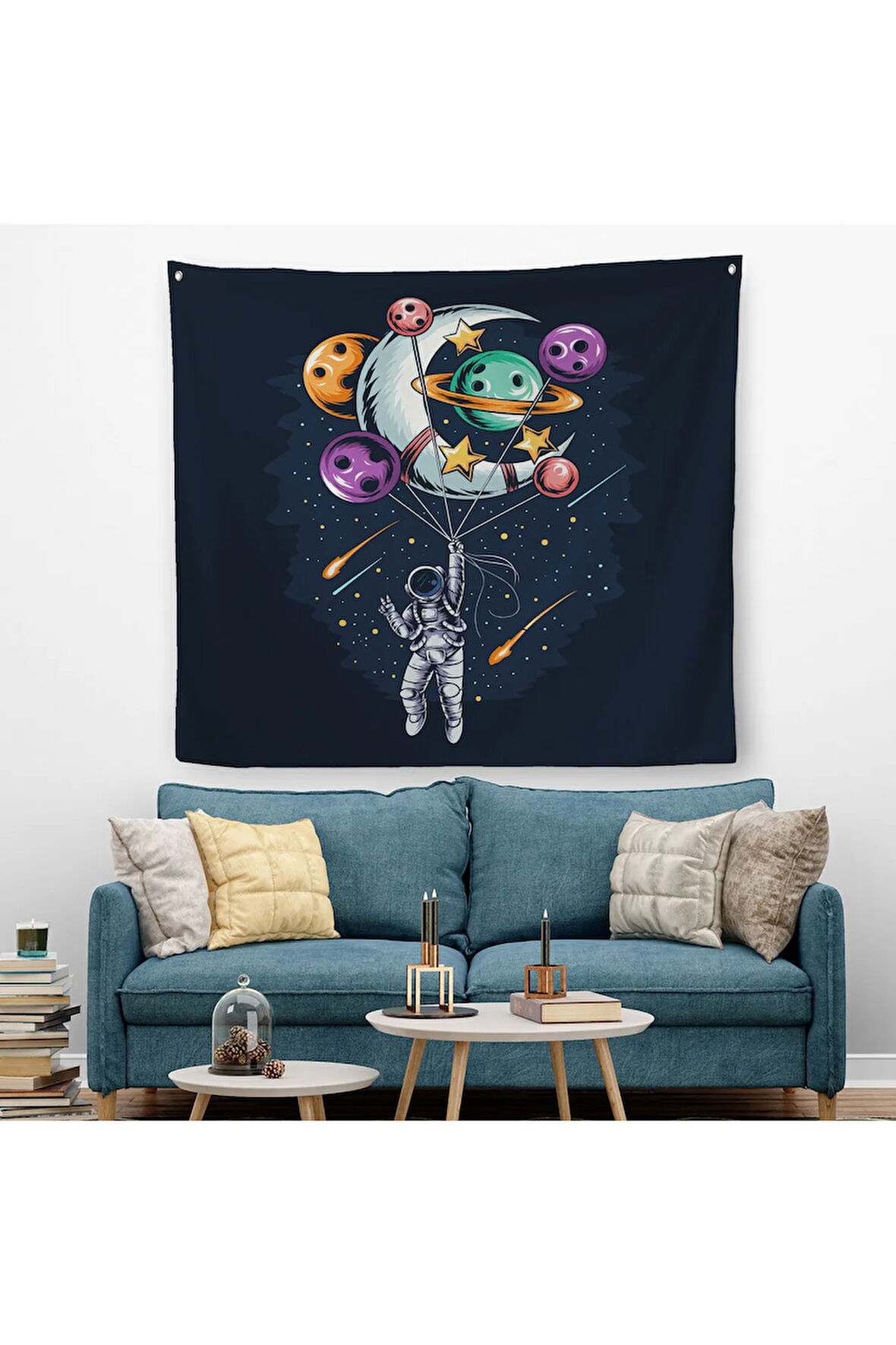 Ay ve Gezegenler İle Uçan Astronot Duvar Örtüsü-Halısı-5097