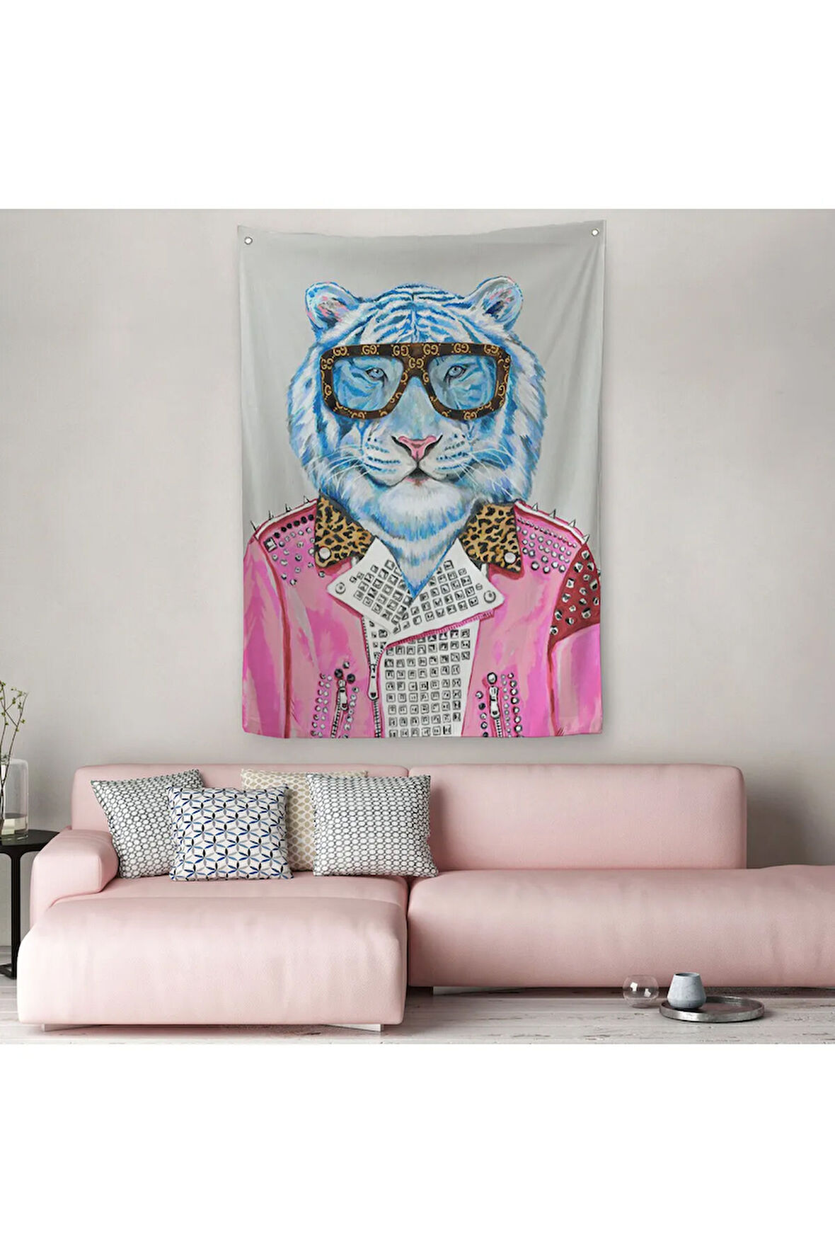 Tüketim Bağımlısı Pembe Ceketli Kaplan Duvar Örtüsü - Halısı-6156