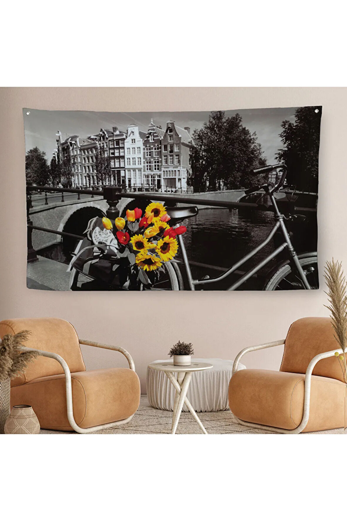 Amsterdam Kanallarındaki Bisiklet ve Laleler Duvar Örtüsü-Halısı-6594