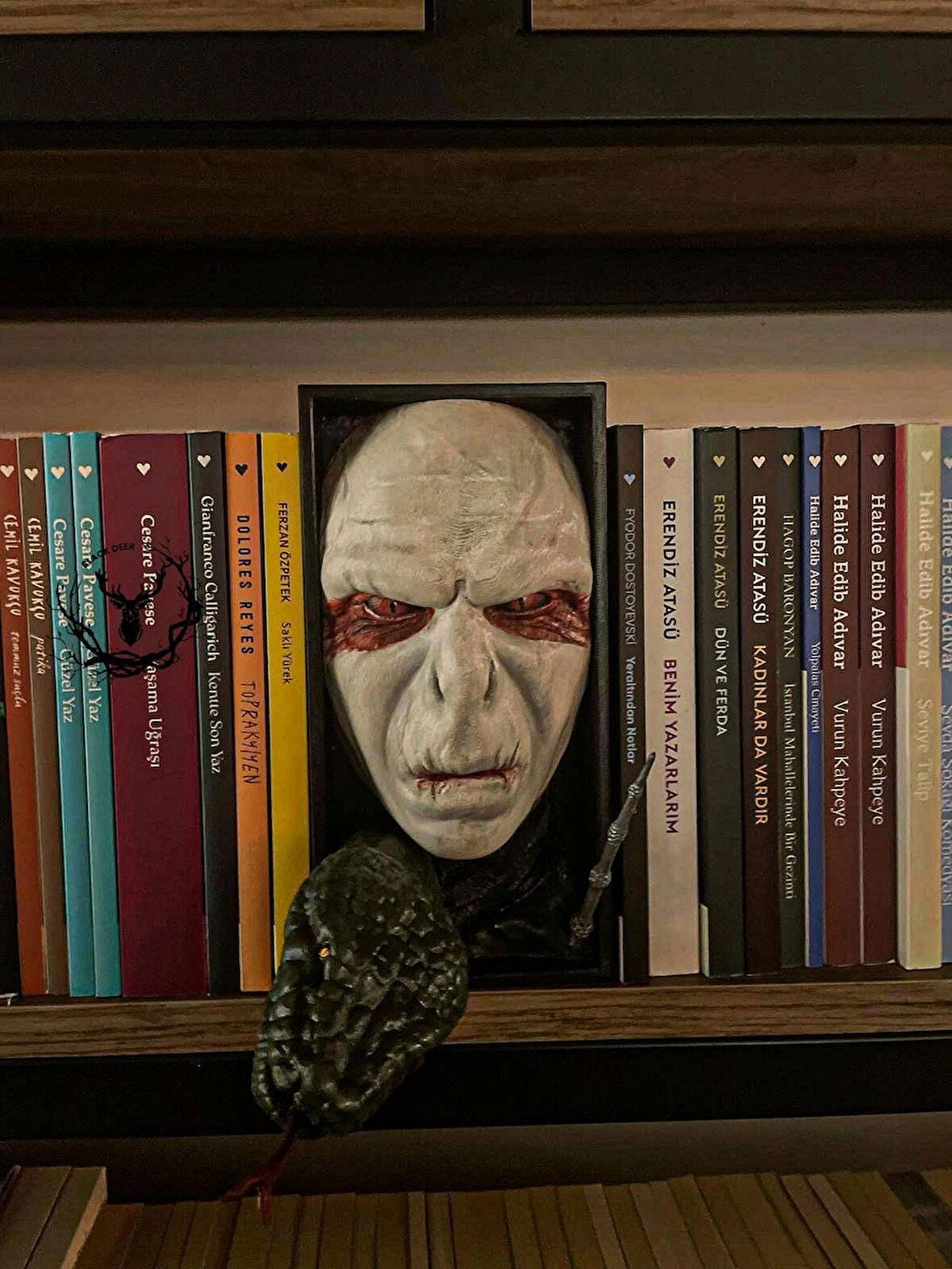 hayatvesanat Harry Potter Serisi / Voldemort / Kitaplık Figürü / Kitap Tutucu