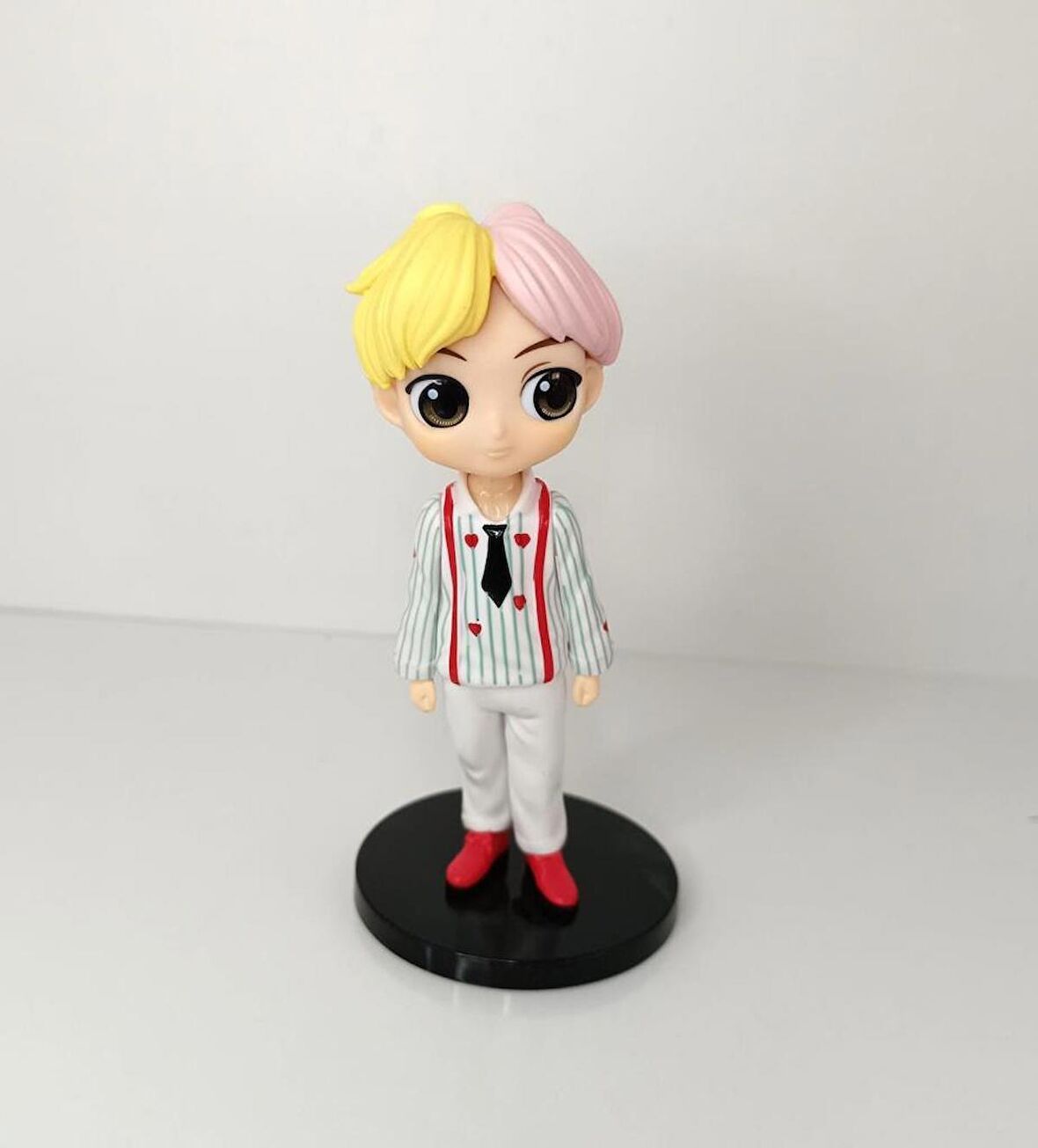 Bts Bangtan Boys 15cm Karakter Figür Oyuncak Biblo 15085