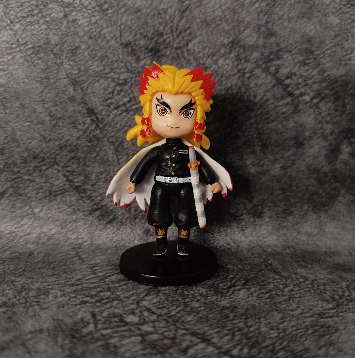Anime Figür Demon Slayer Kyojuro Rengoku 9 cm Karakter Figür Oyuncak Biblo 