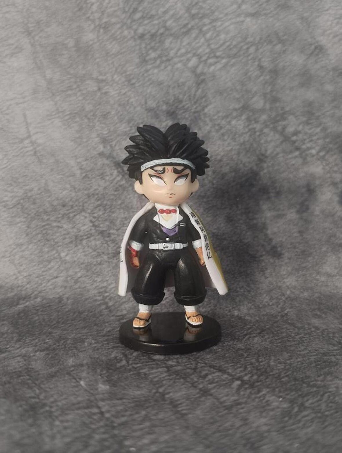 Anime Figür Demon Slayer Gyomei Himejima 9 cm Karakter Figür Oyuncak Biblo 