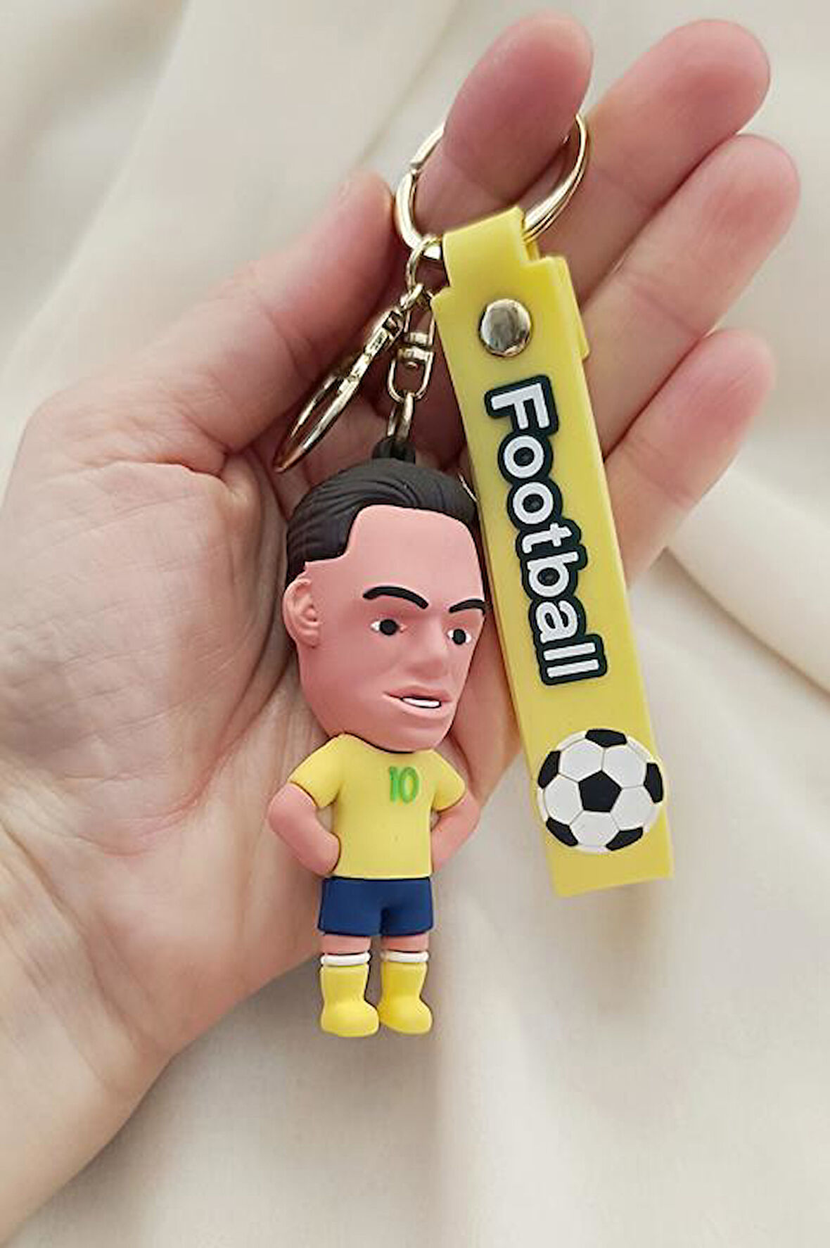 Futbolcu 3D Figür Futbol Yıldızı Anahtarlık Çanta Araba Süsü  
