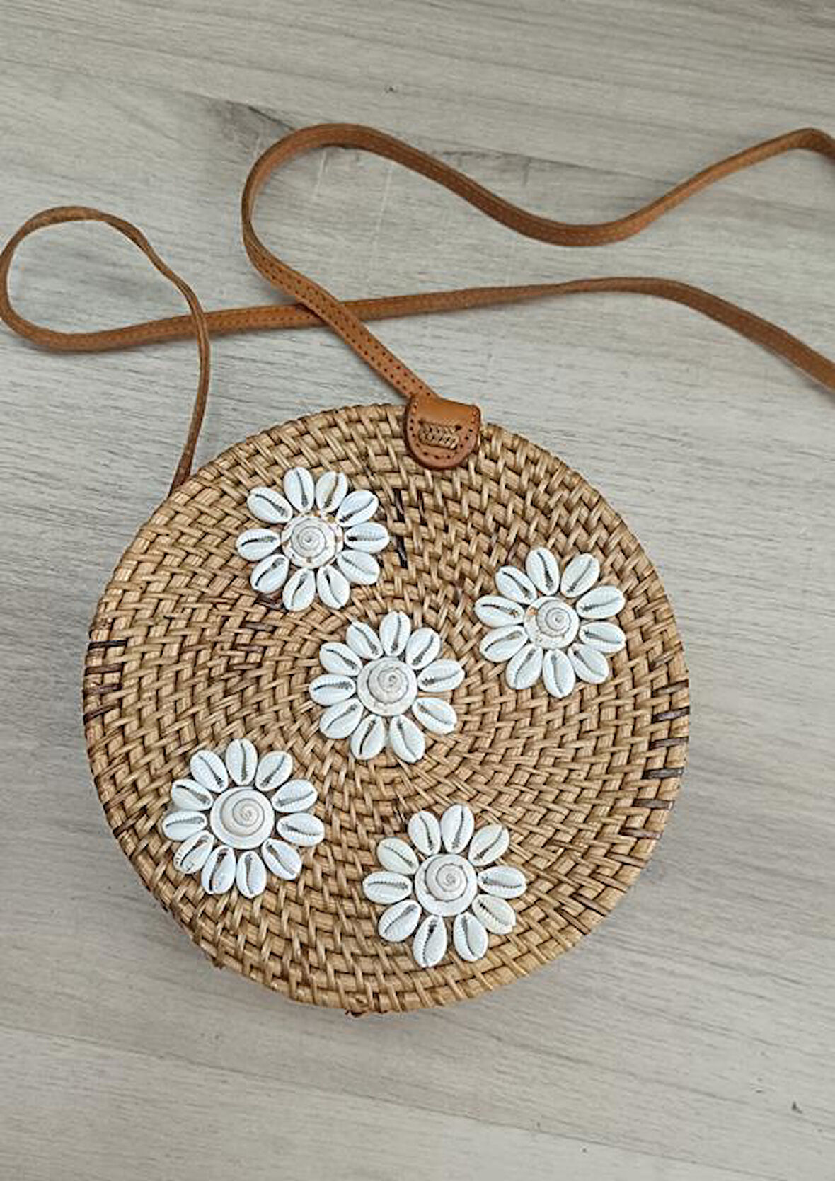 Çanta Bambu Rattan El Yapımı Deniz Kabuklu Yuvarlak Deri Askı Kadın Hasır Omuz Çantası 