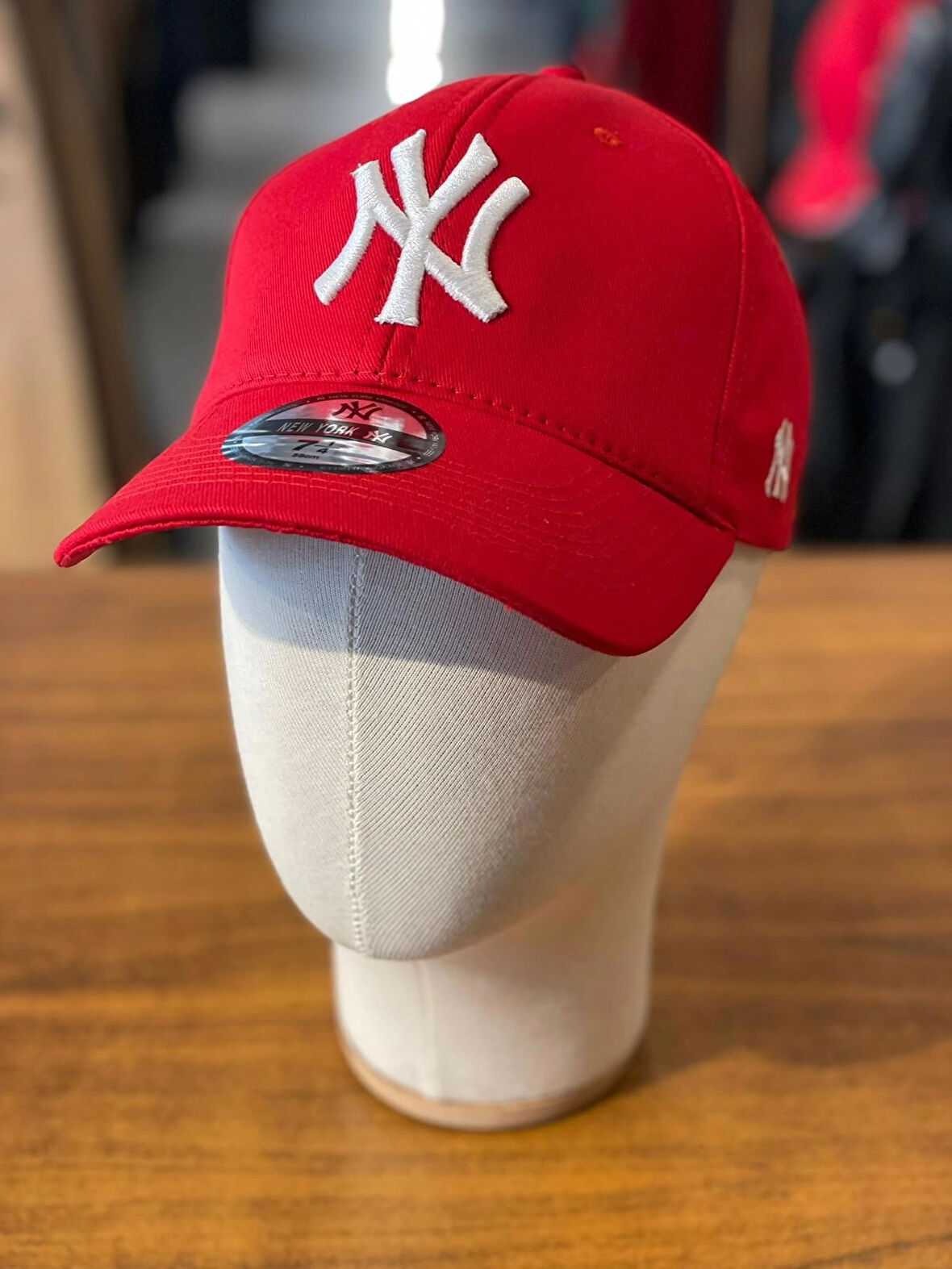 NY Yankees Nakışlı Trucker Beyzbol Model Kırmızı Renk Pamuklu Cap Şapka