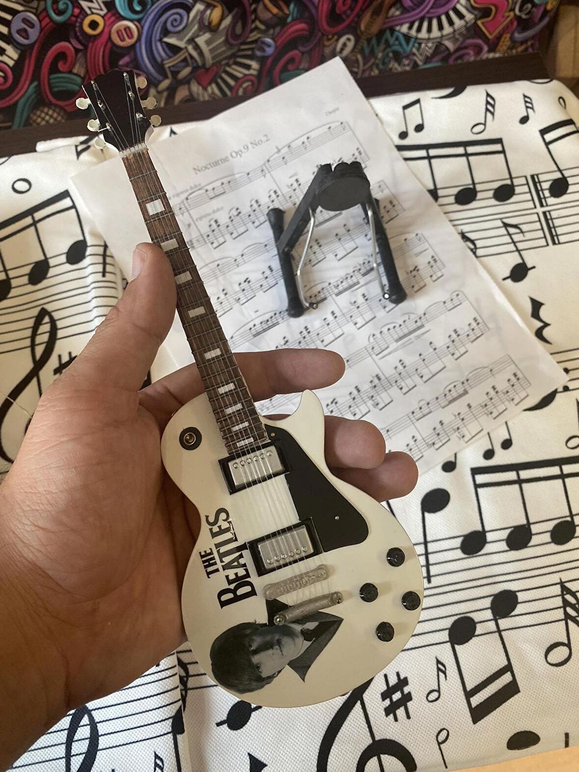 Elektro Gitar El Yapımı Ahşap Minyatür Hediyelik Biblo 25 cm Les Paul The Beatles