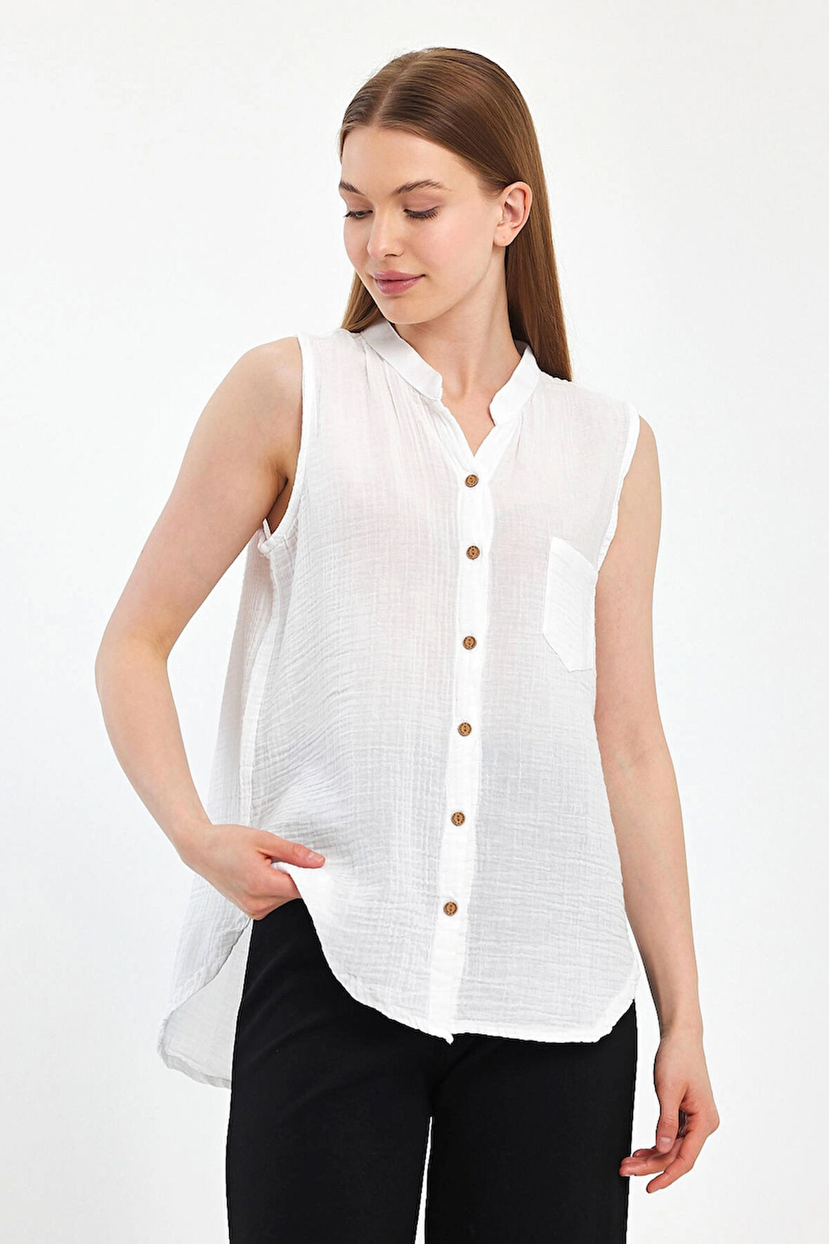 Müslin Hakim Yaka Sıfır Kol Gömlek -1090