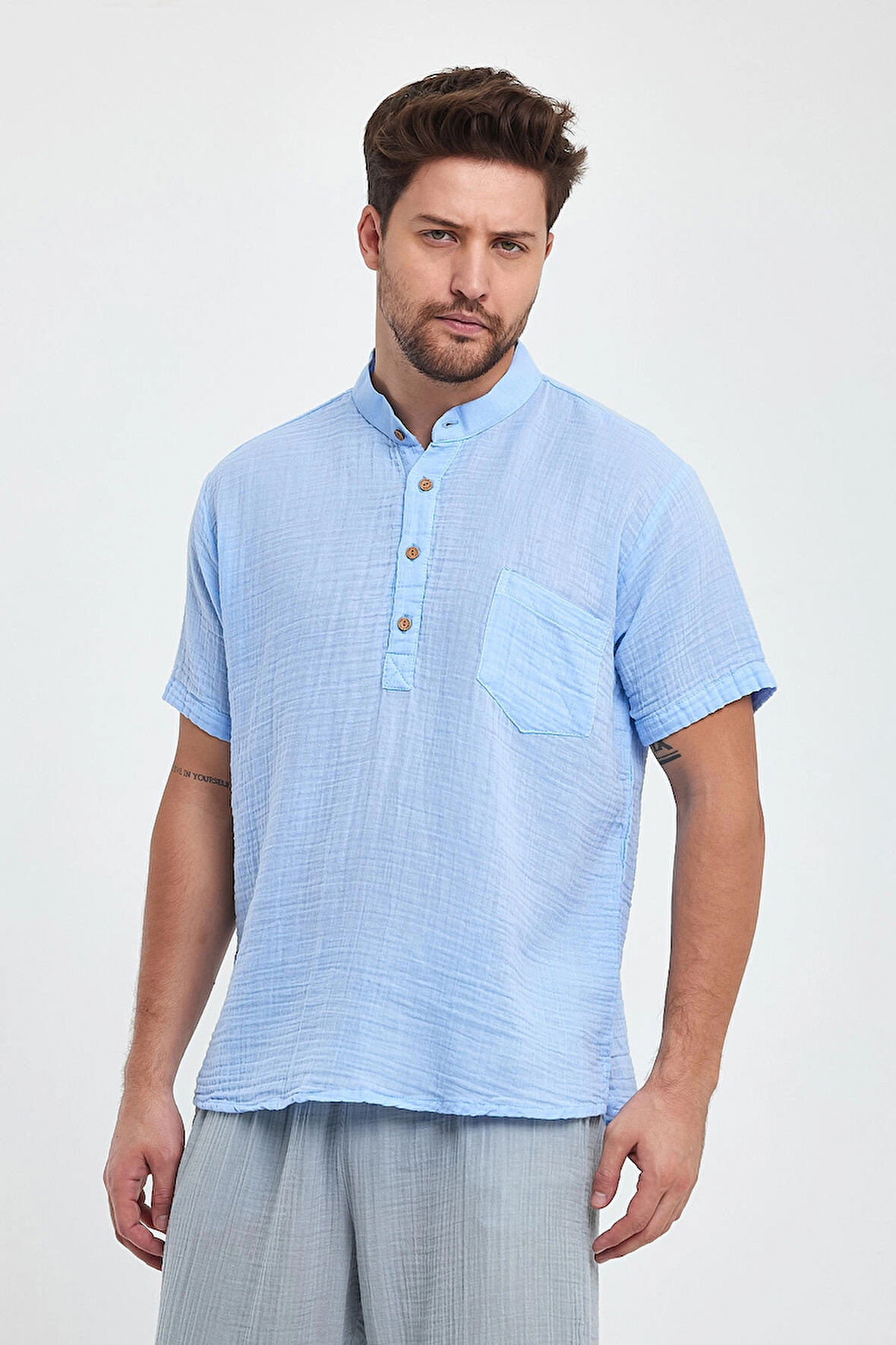 Müslin Hakim Yaka Yarım Pat Gömlek - 4020