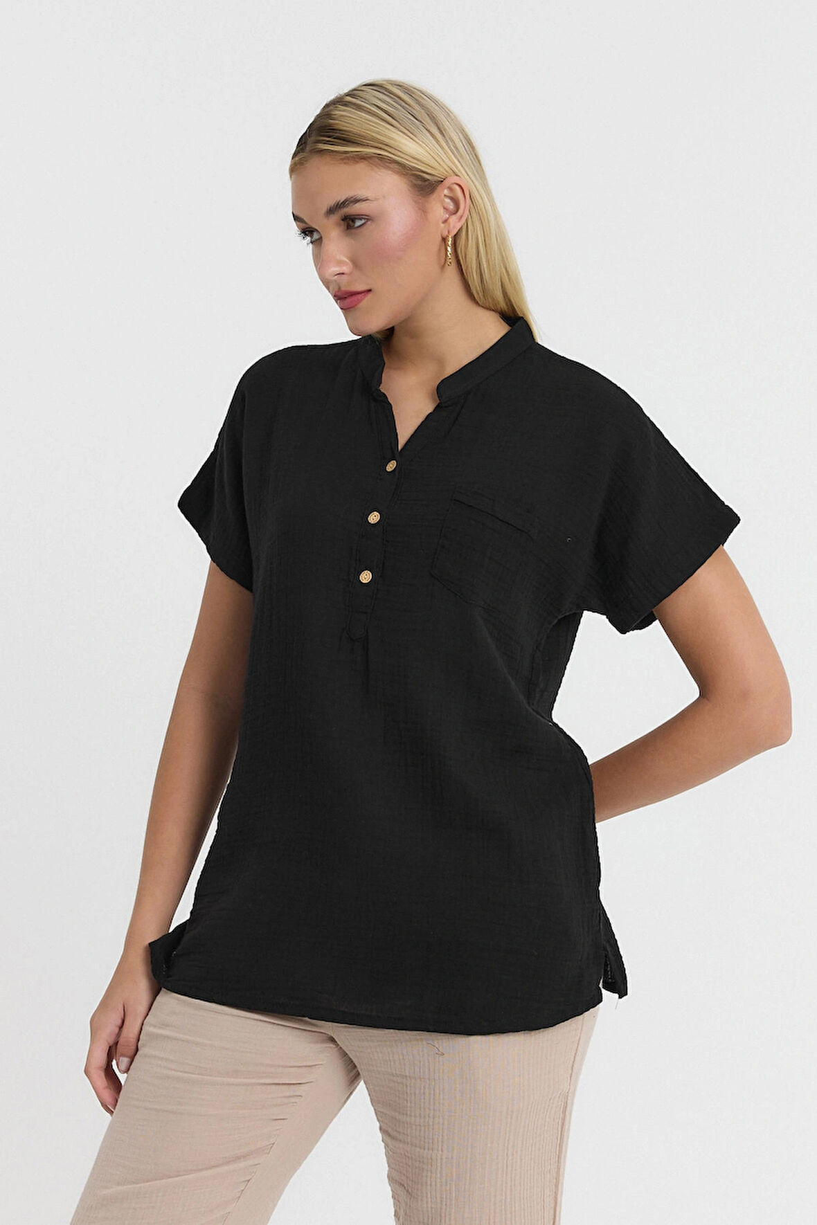 Müslin Hakim Yaka Kısa Kol Bluz -1130