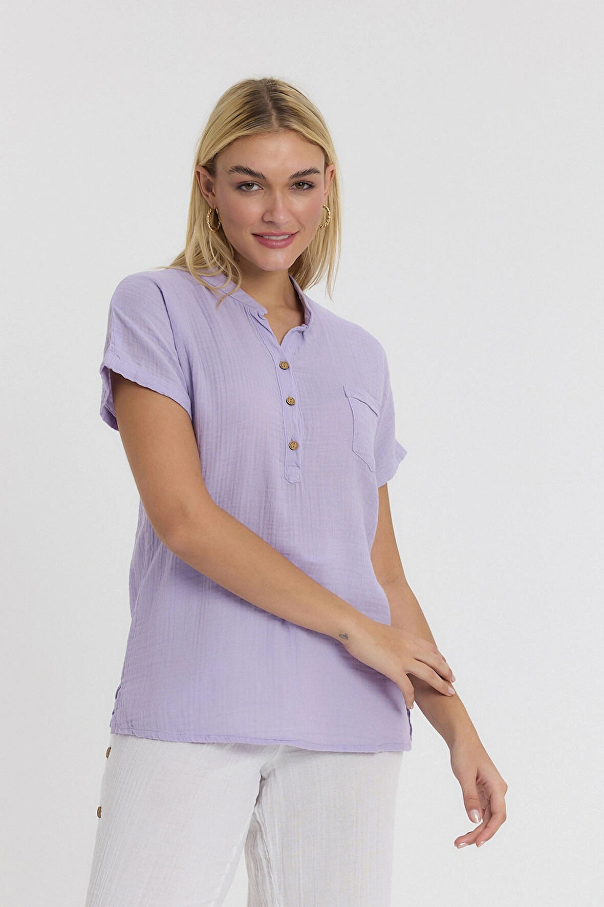 Müslin Hakim Yaka Kısa Kol Bluz -1130