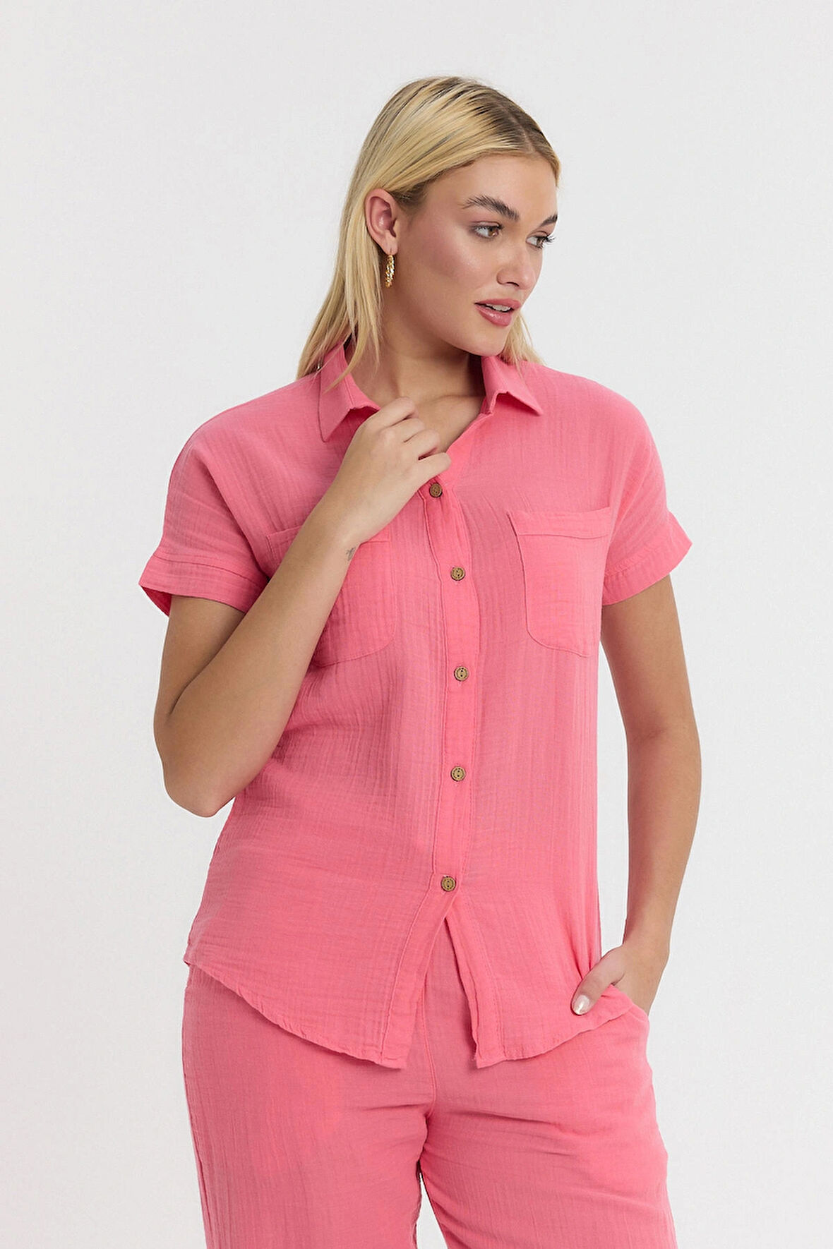 Müslin Yakalı Kısa Kol Gömlek -1140