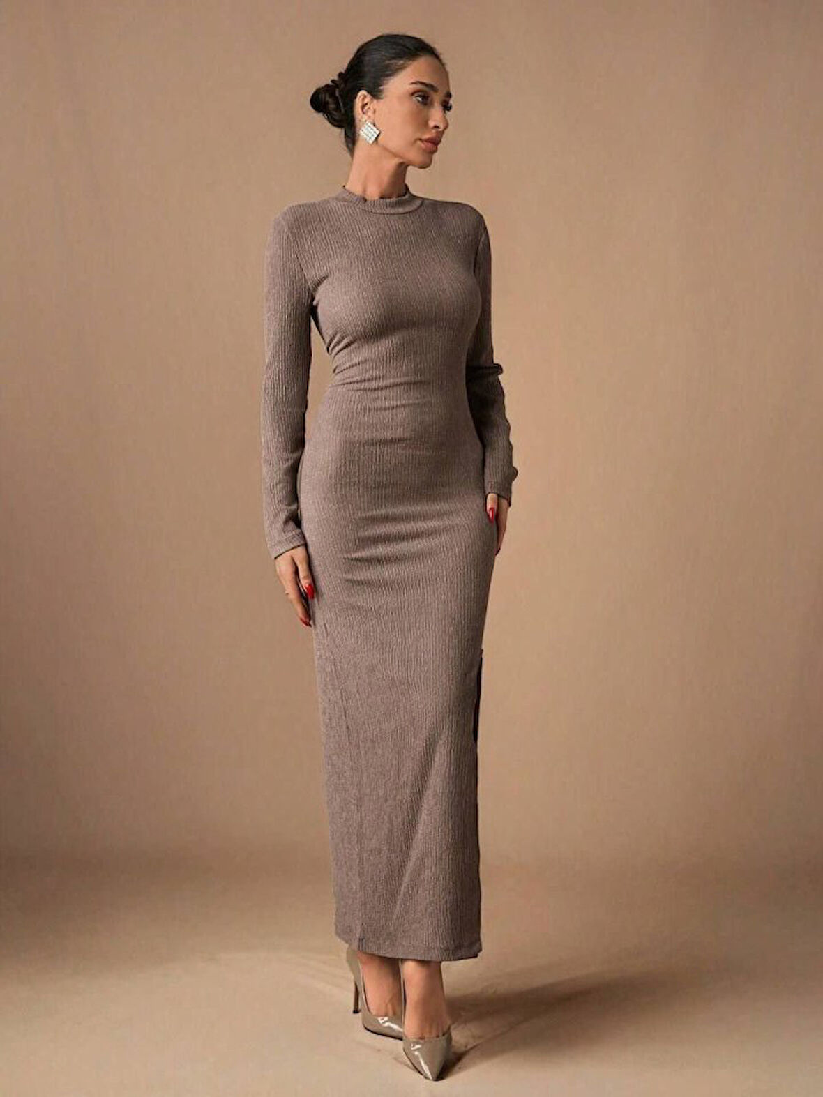 buğrahayalin Kadın Uzun Kollu Yarım Balıkçı Yaka Bürümcük Kumaş Yırtmaç Detay Kalem Elbise