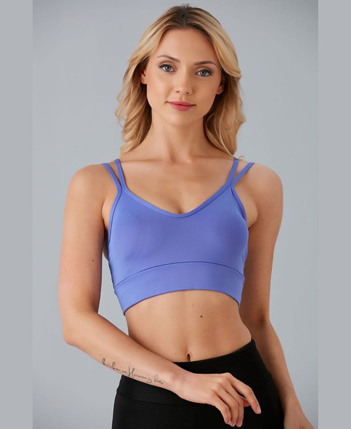 Aurafit V Yaka Arkası Çapraz İp Askılı Tasarım Spor Sütyeni/Büstiyer-9024