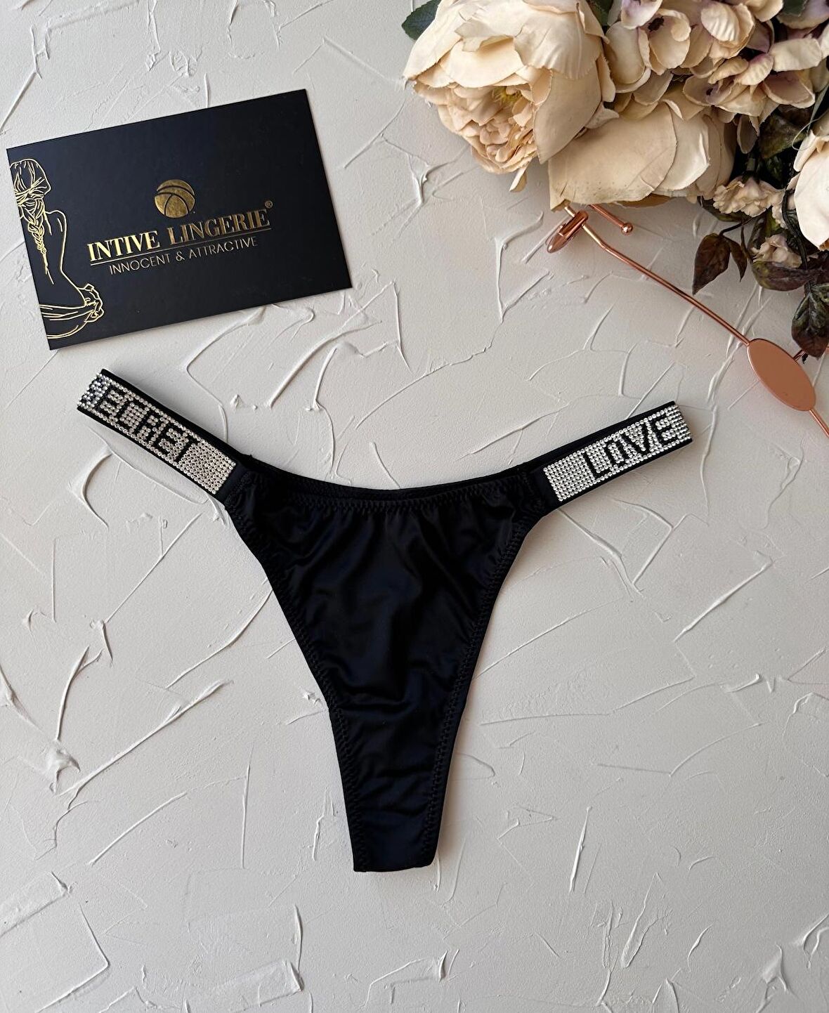 Doja Yoğun Taşlı Love Secret Yazılı Ağı Pamuklu İthal Saten Tanga