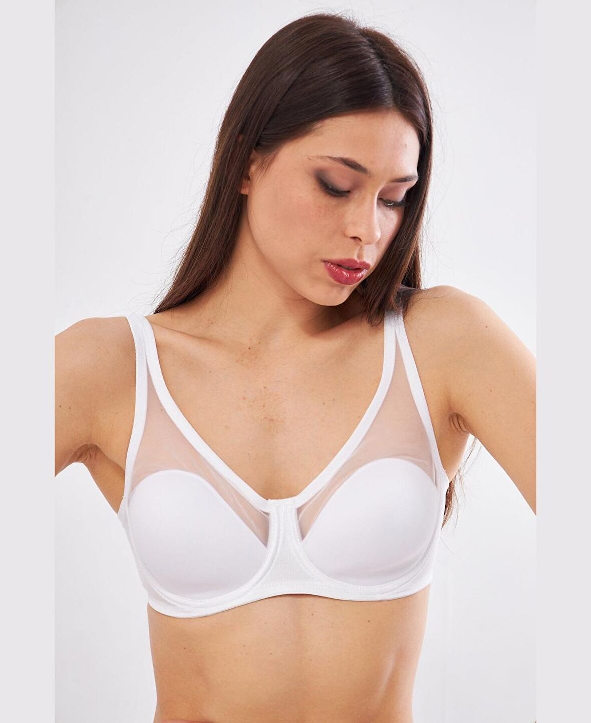 Le Jardin Linda Tül Detaylı Toparlayıcı İnce Soft Cup Sütyen (B-C CUP) -9200