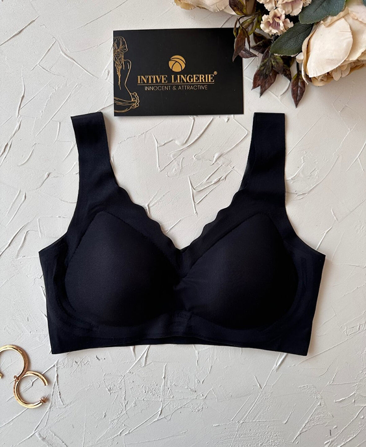 Ellie Dikişsiz İce-Silk (Buz İpek) Görünmez Ultra Hafif Padli Nefes Alabilir İthal Bralet/Sütyen