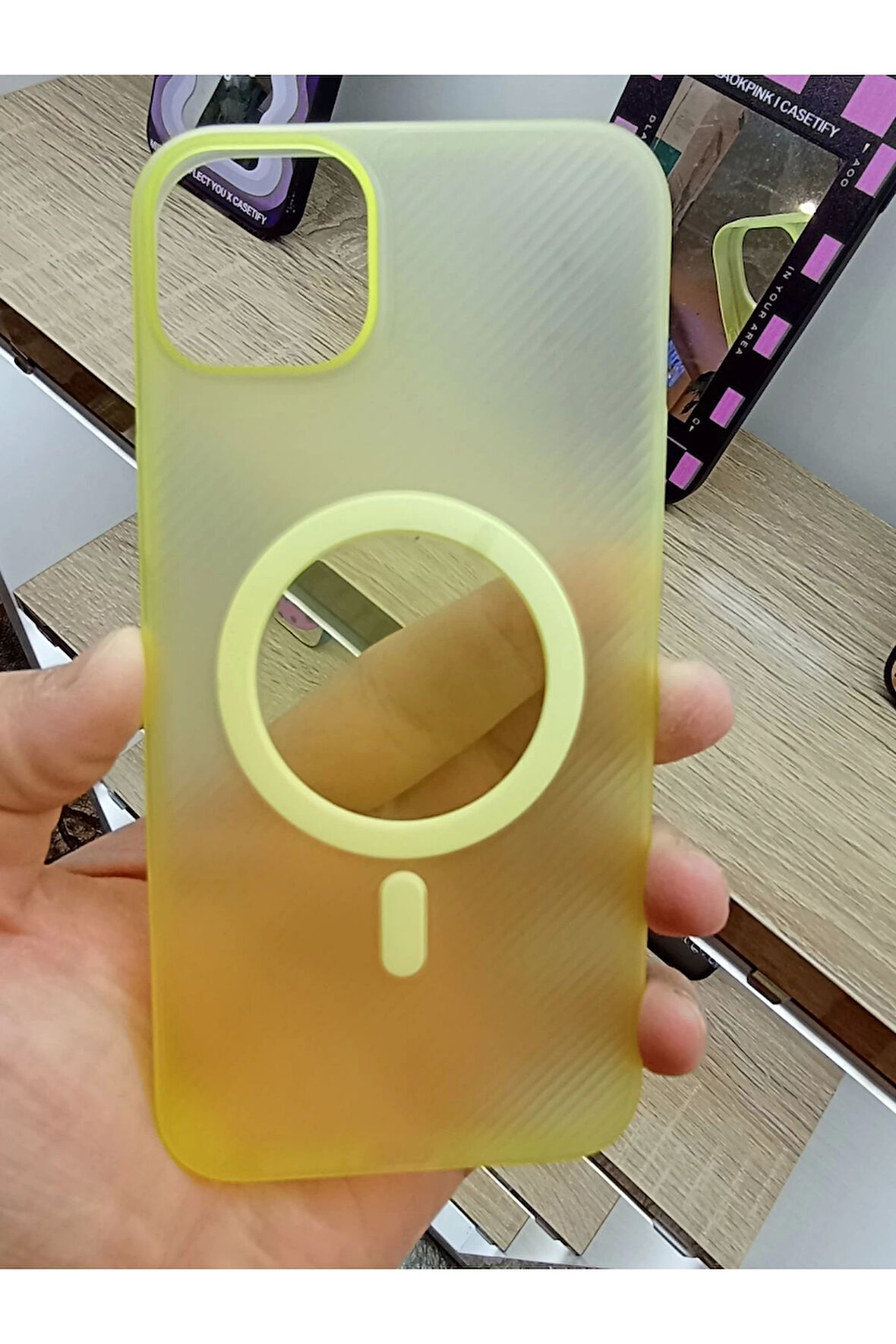İPhone 15 Uyumlu MagSafe Özellikli Toz Korumalı Darbe Korumalı Kılıf
