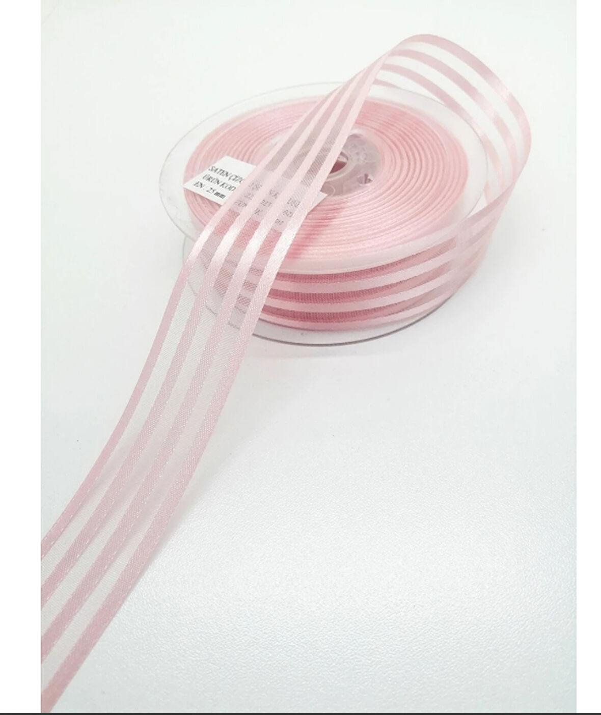pembe  saten çizgili şifon kurdele 2,5cm x 25m (hilton kurdele)  1 adet