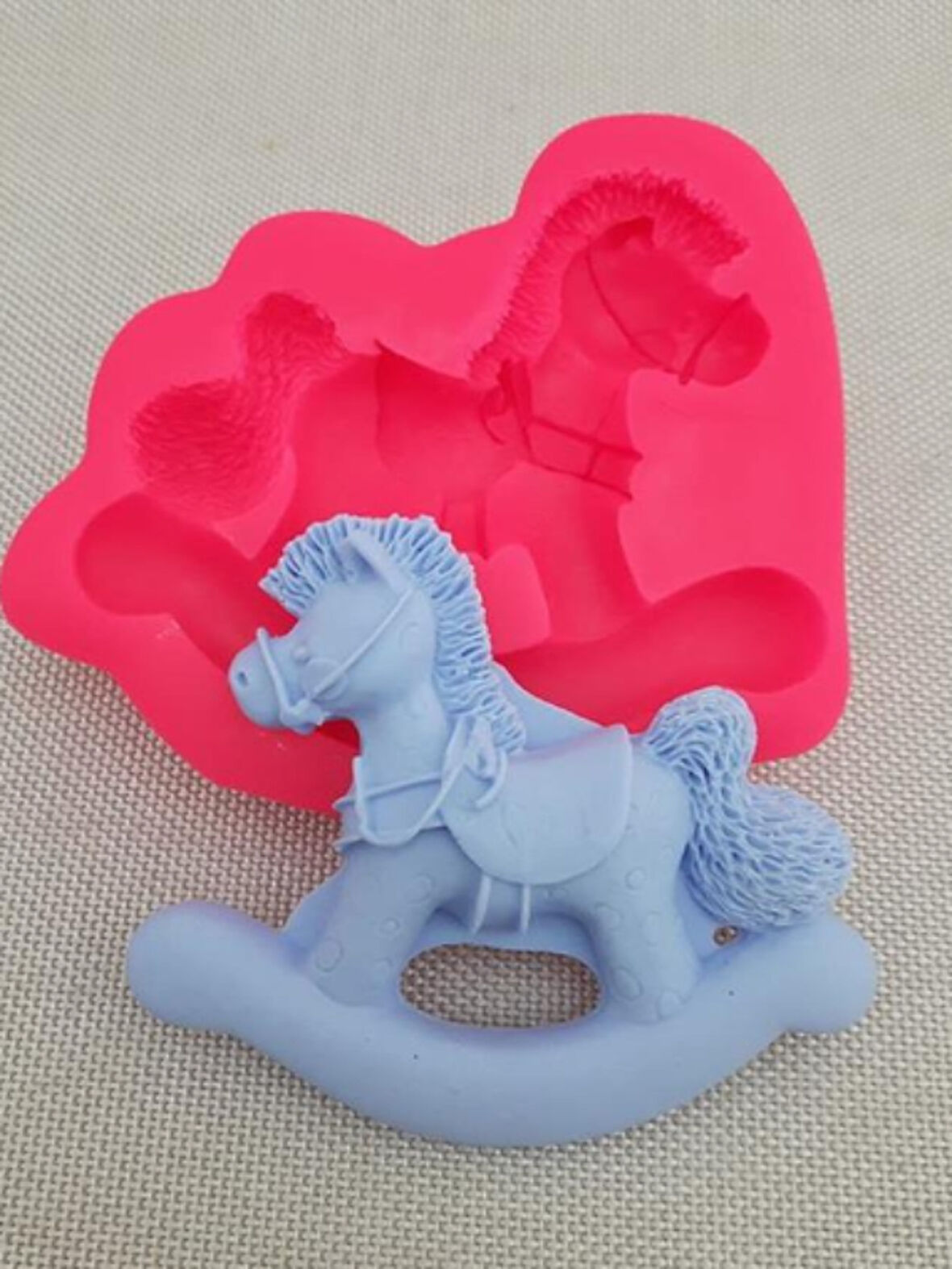 Sallanan At Sabun Kalıbı ve Kokulu Taş Kalıbı