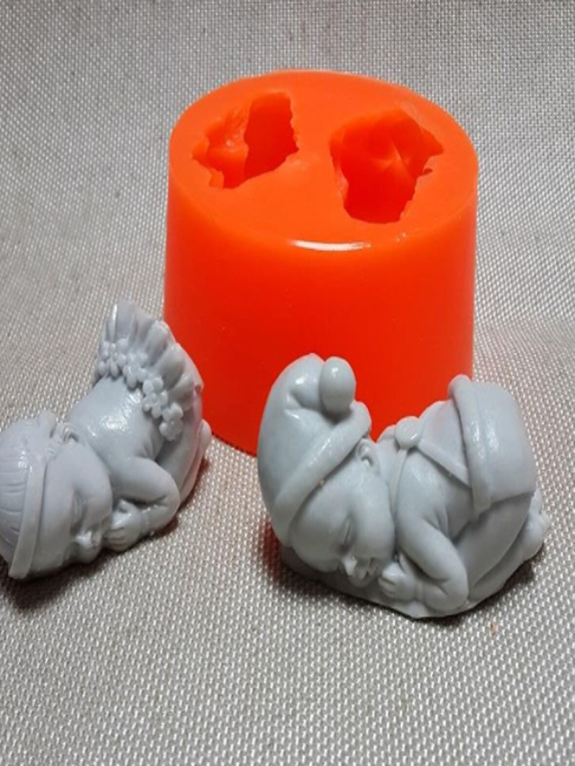 Uyuyan Bebekler Sabun Kalıbı ve Kokulu Taş Kalıbı