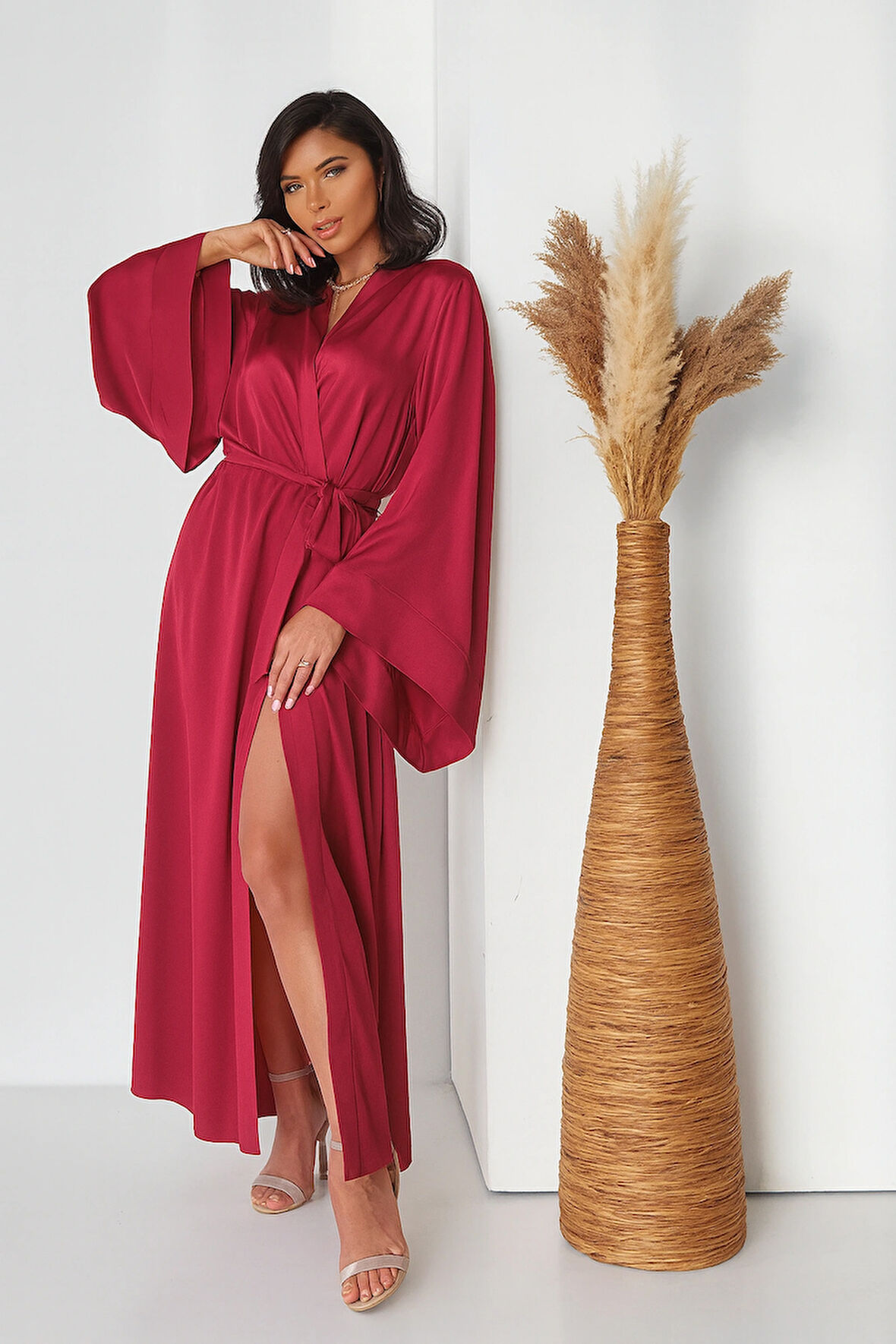 Kolları Kloş Ipeksi Saten Uzun Gelin Sabahlık Kimono