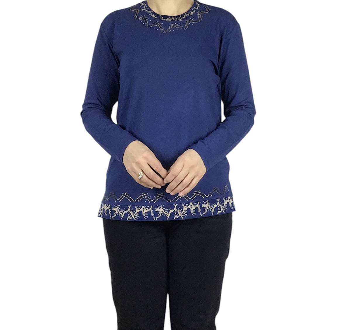 KADIN YAKA VE ETEK DESENLİ TAŞLI LİKRALI BLUZ-ARPBATTAL2