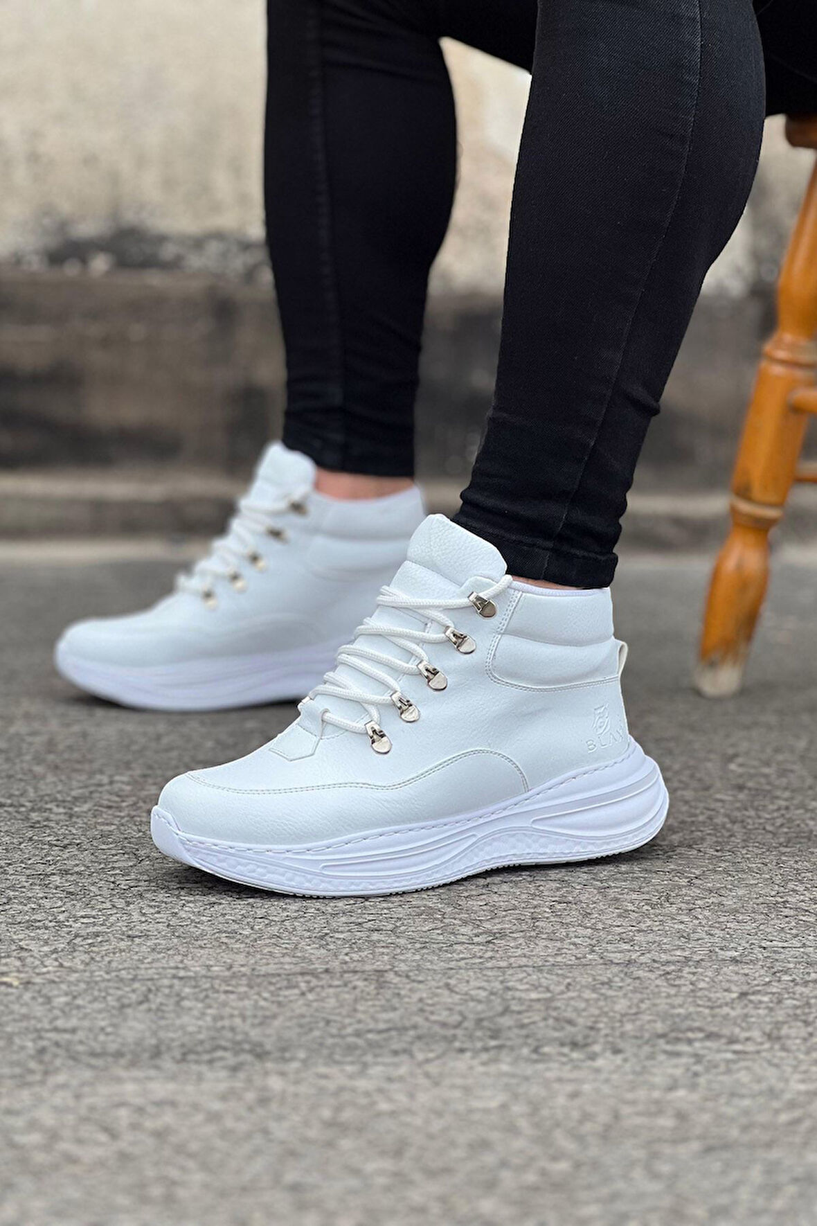 J035 Bağcıklı Ortopedik Taban Suya ve Soğuğa Dayanıklı Günlük Kışlık Cilt Erkek Bot BT Beyaz