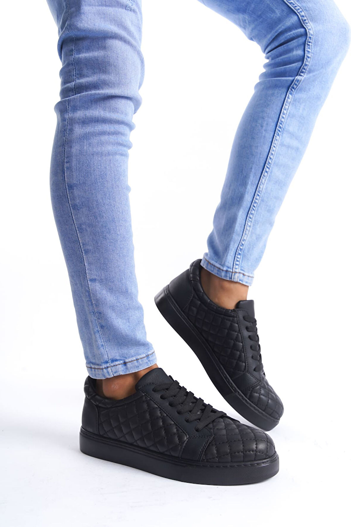 J166 Prestige Bağcıklı Cilt Kapitone Desenli Erkek Günlük Sneaker Ayakkabı ST Siyah