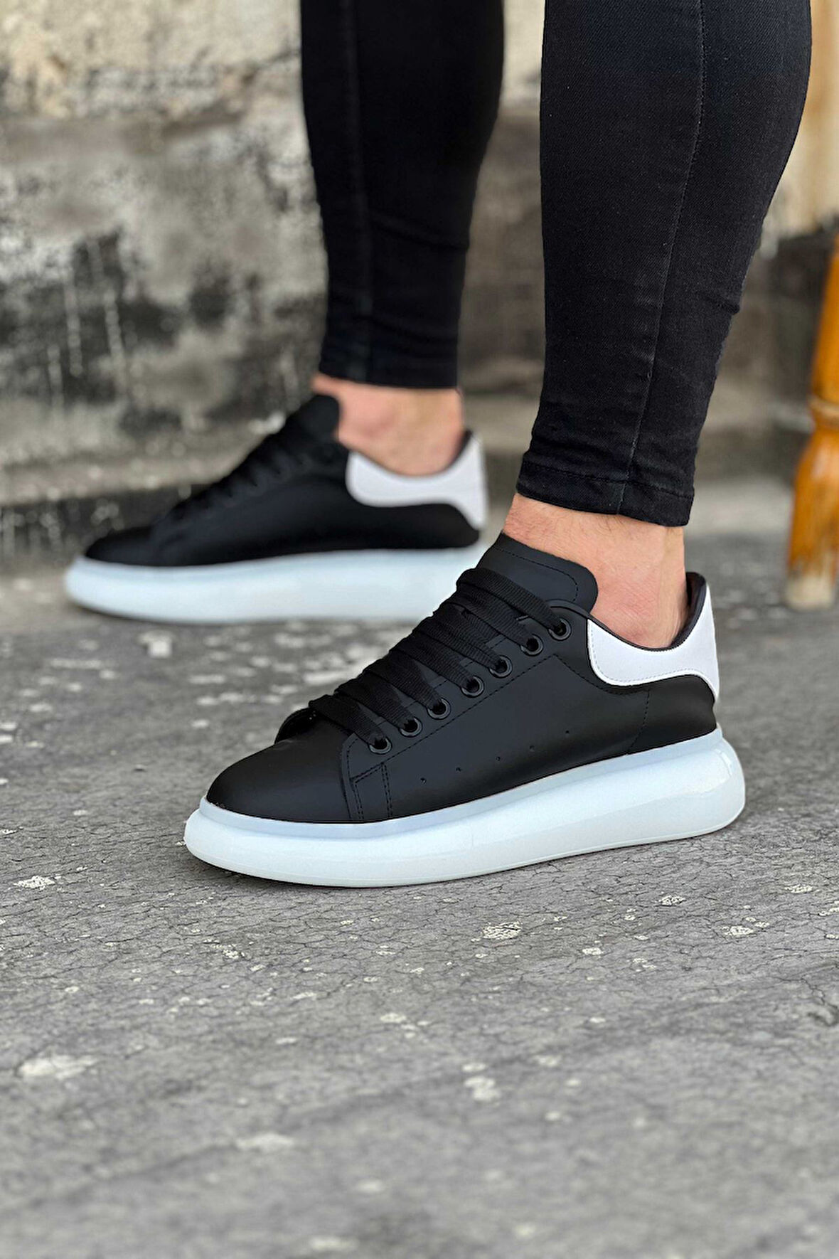 J095 Bağcıklı Ortopedik Taban Erkek Sneaker Günlük Ayakkabı BT Siyah/Beyaz