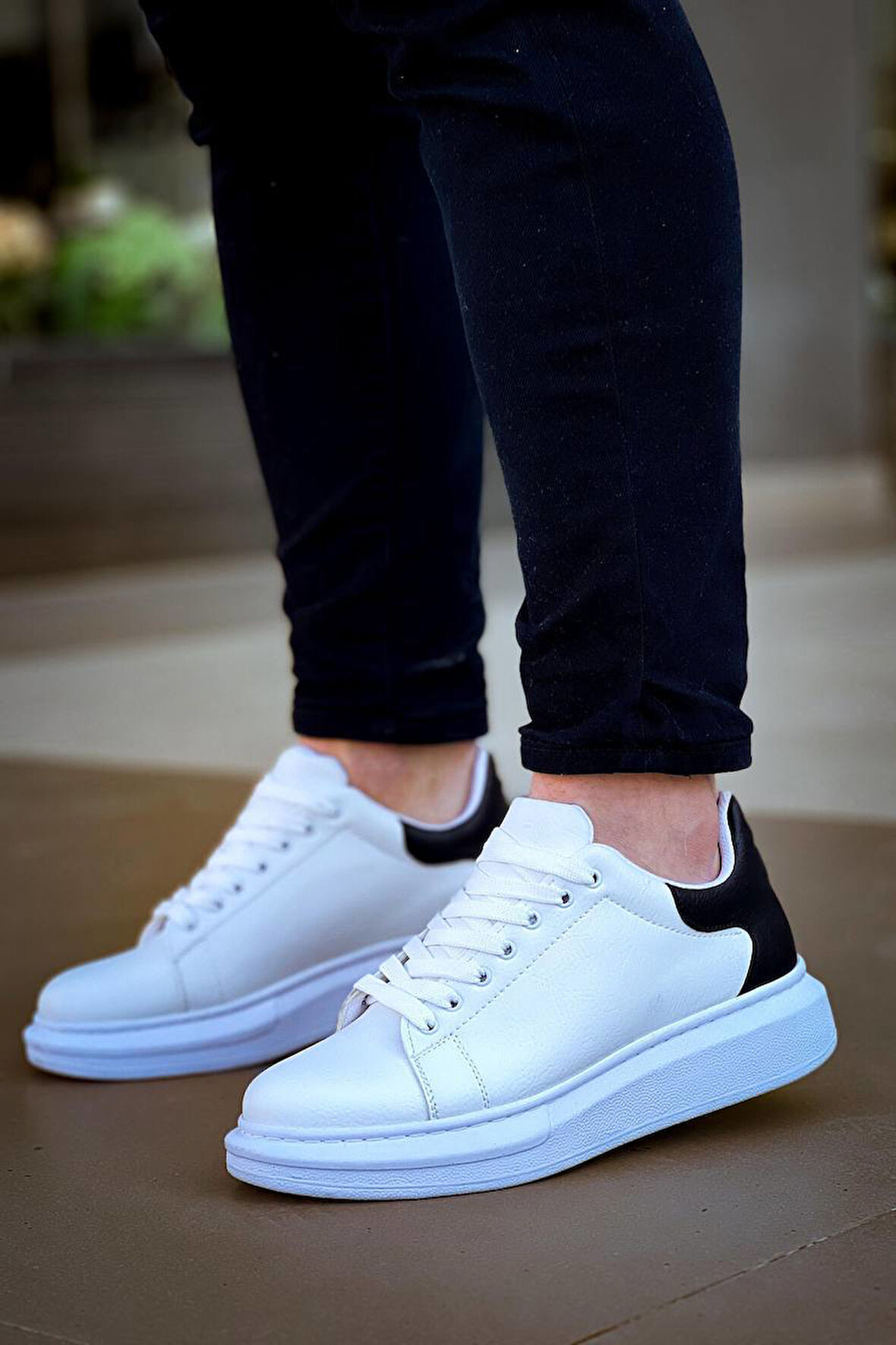J-X500 Bağcıklı Ortopedik Taban Günlük Erkek Spor Sneaker Ayakkabı BT Beyaz/Siyah