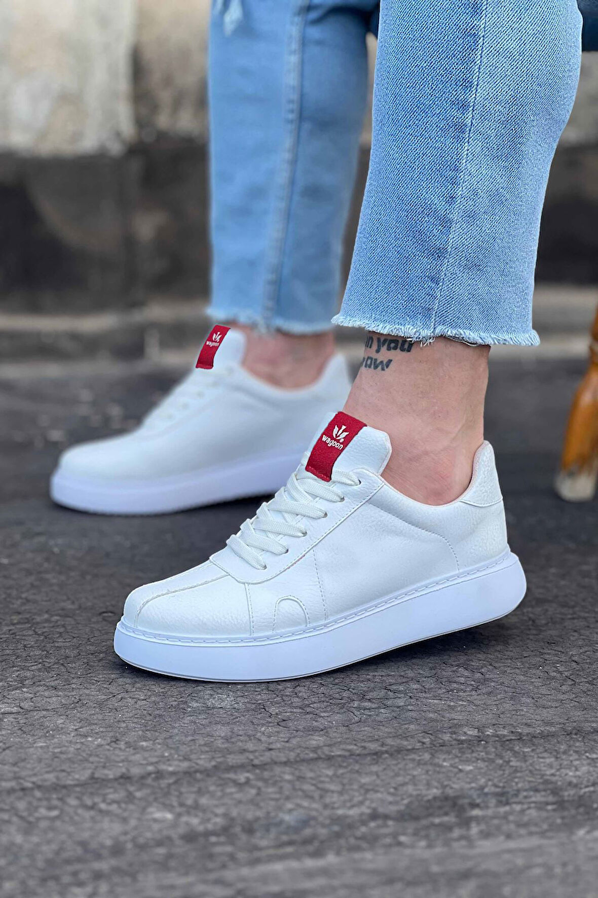 J040 Bağcıklı Ortopedik Taban Erkek Sneaker Günlük Ayakkabı BT Beyaz