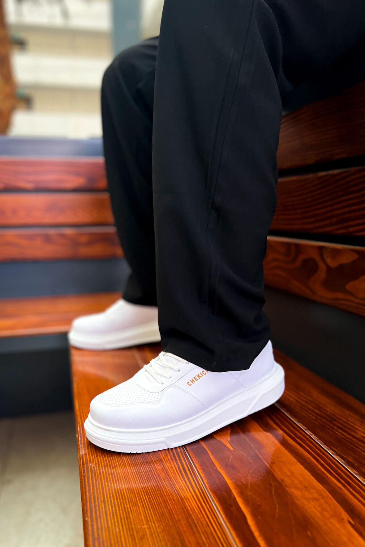 J075 Signature Ortopedik Taban Günlük Cilt Erkek Sneaker Spor Ayakkabı CBT Beyaz