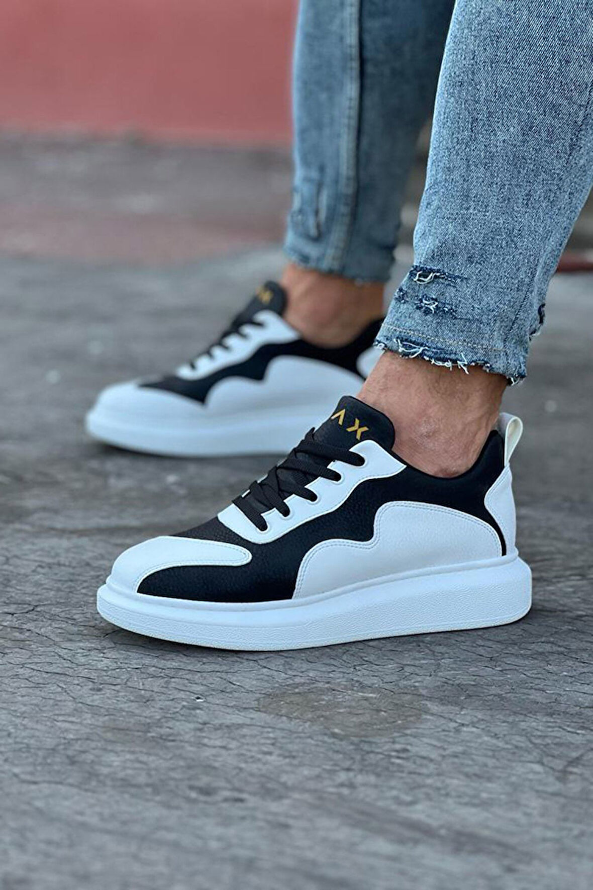 J301 Bağcıklı Ortopedik Taban Erkek Sneaker Günlük Ayakkabı BT Beyaz/Siyah