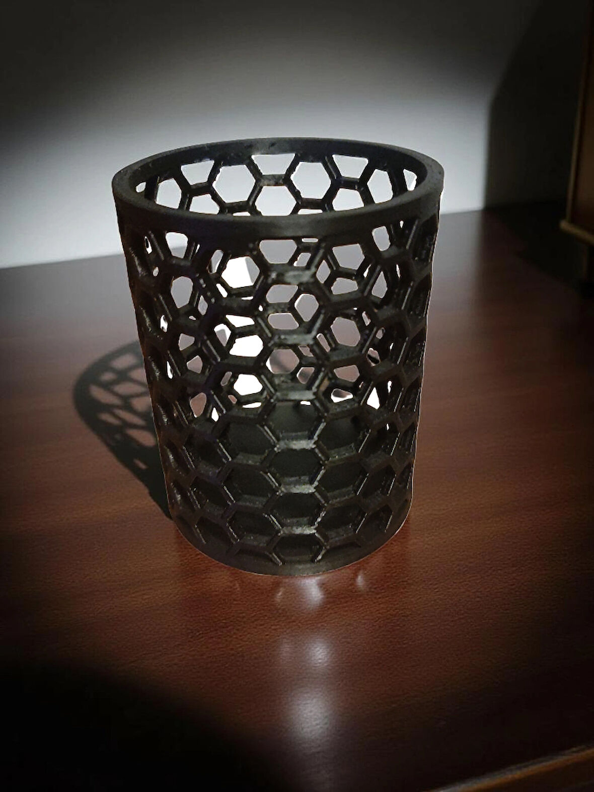 3D Baskı Petek Desenli Kalemlik | Siyah | Masaüstü Organizer | Modern Tasarım