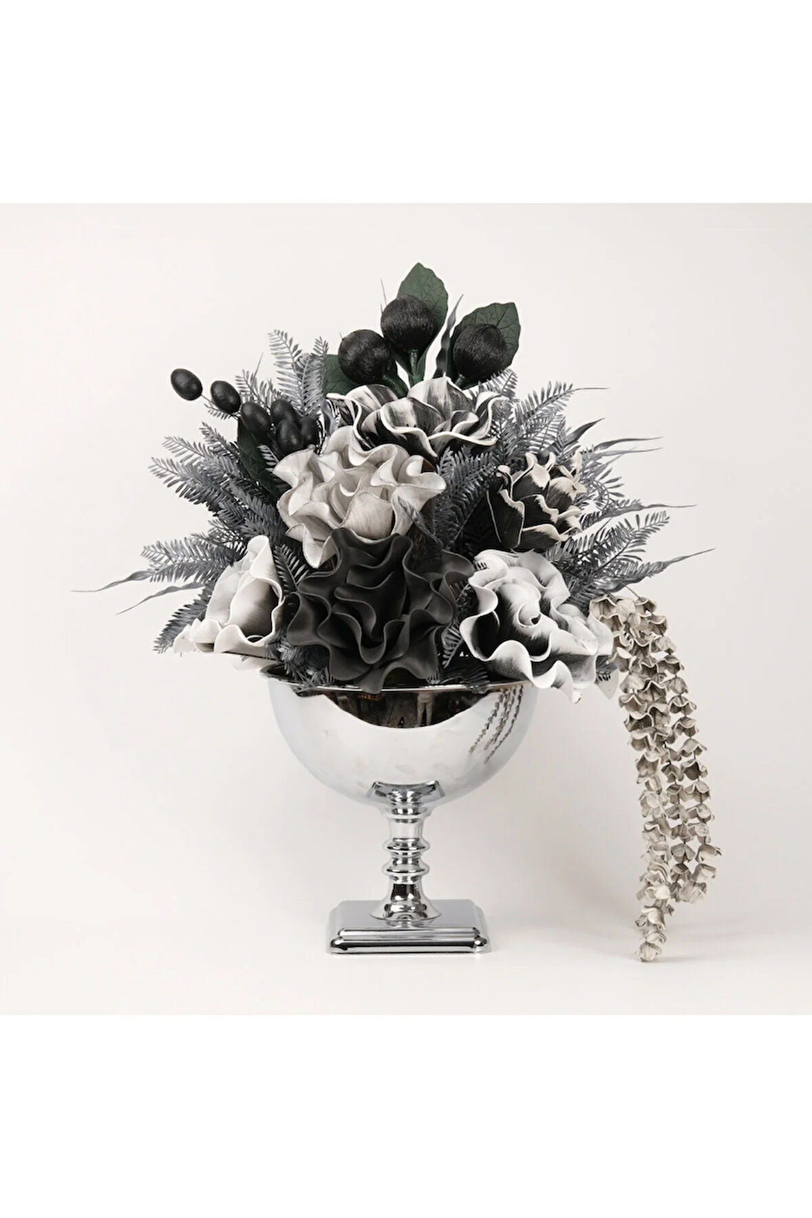 Yapay Çiçekli Gümüş Kare Ayak Vazo No:14