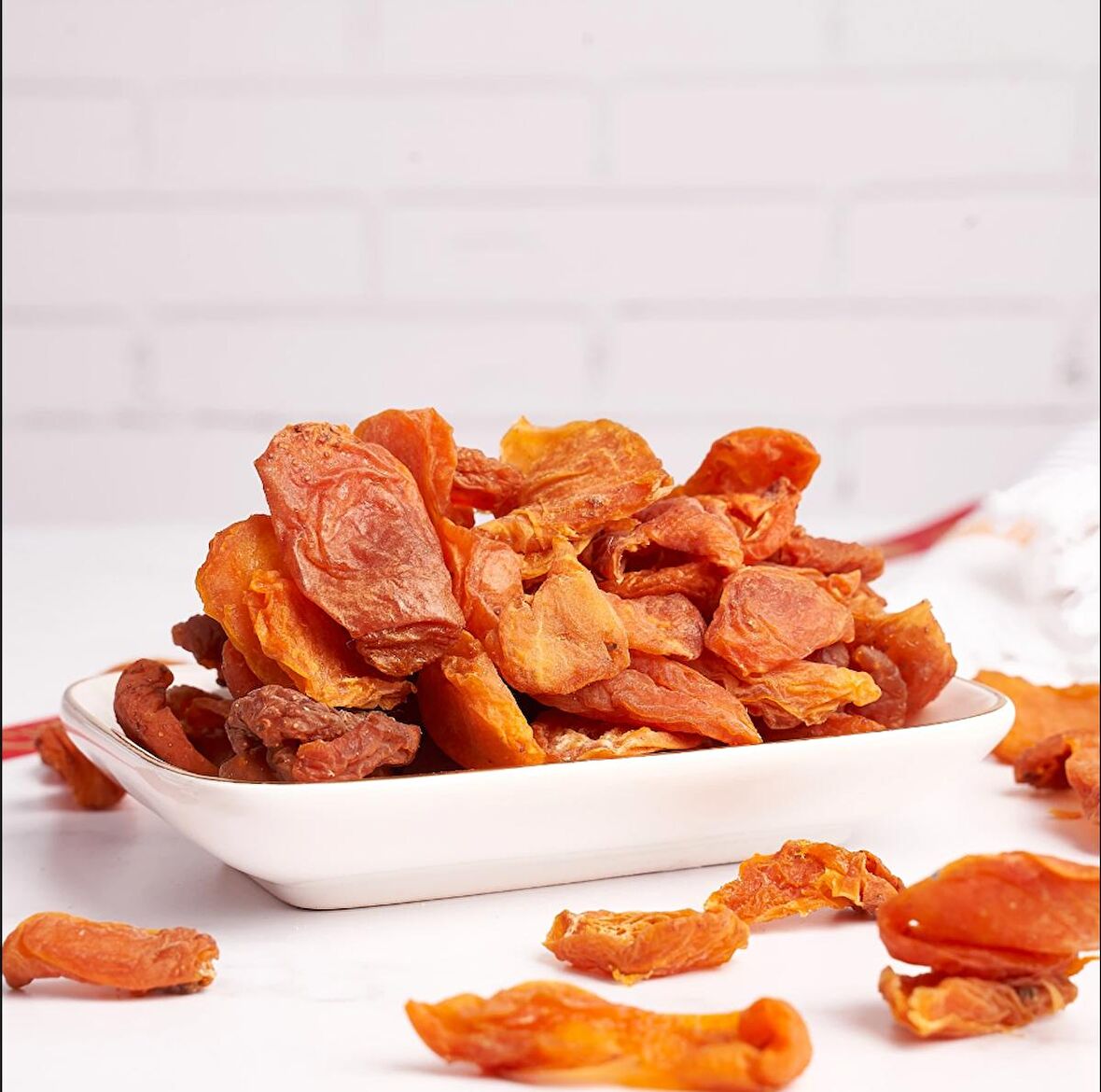 Yaprak Kayısı Nevşehir Doğal Etli Ekşi Yumuşak Yeni Mahsül 2 Kg