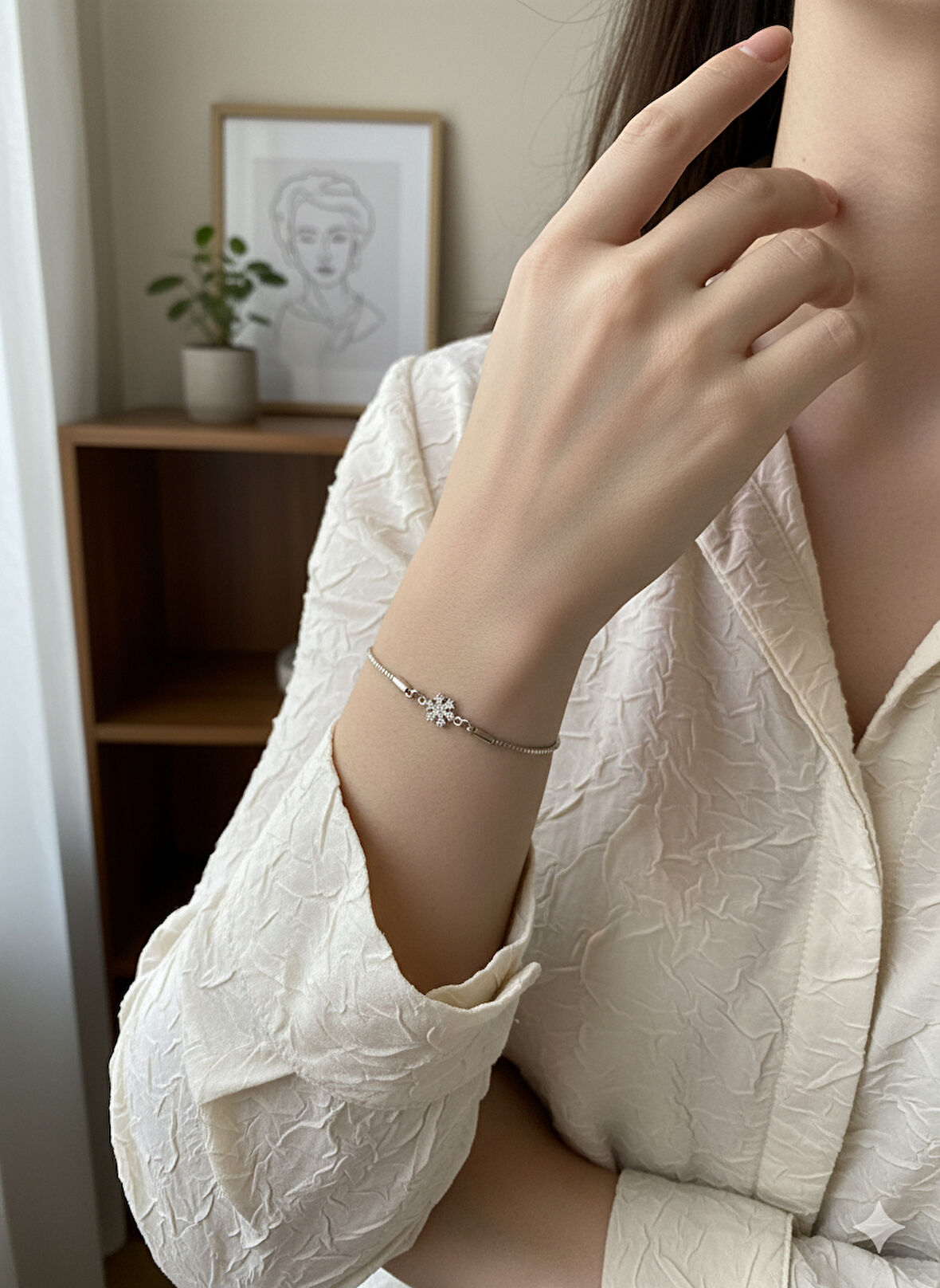Zirkon Taşlı Kar Tanesi Bileklik - Ayarlanabilir Minimalist Kadın Bilekliği