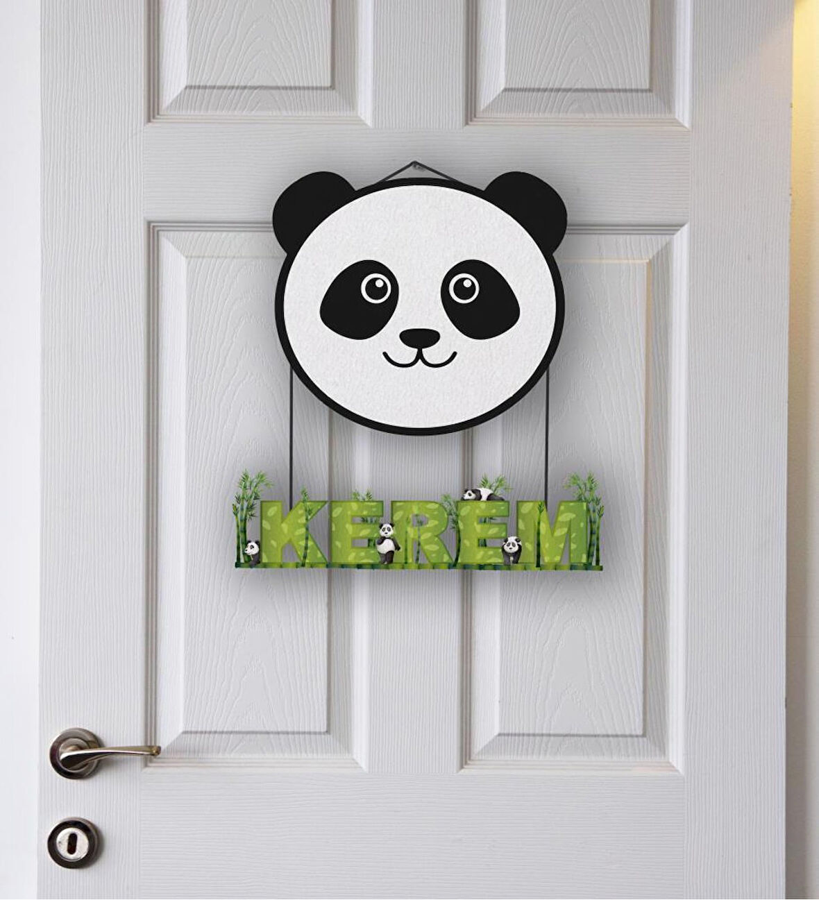 Meşgalem Minik Pandanın Kocaman Kafası Temalı Kişiye Özel Kapı Süsü