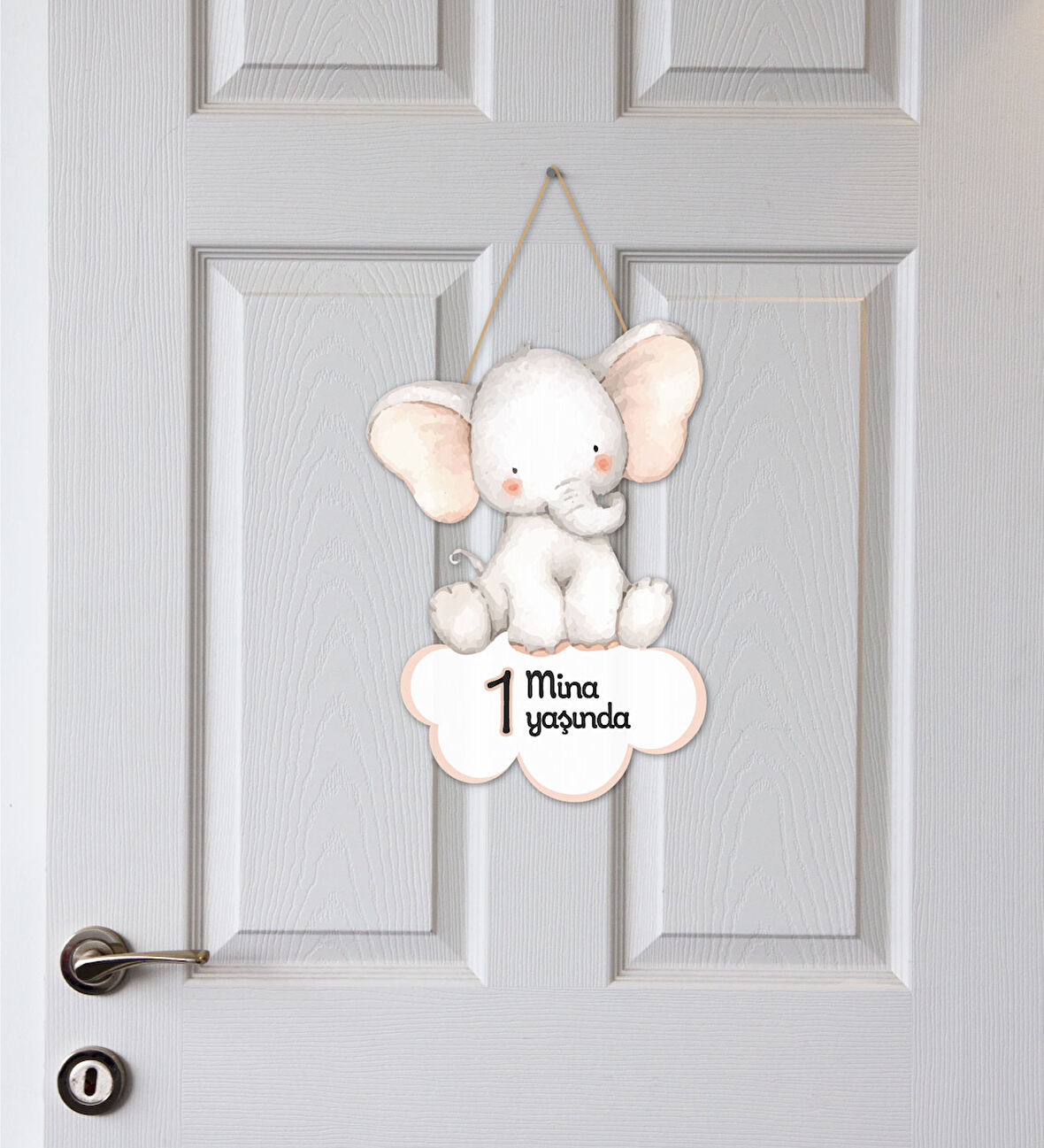 Meşgalem Bulut Üstünde Fil Yavrusu Temalı Kişiye Özel Kapı Süsü