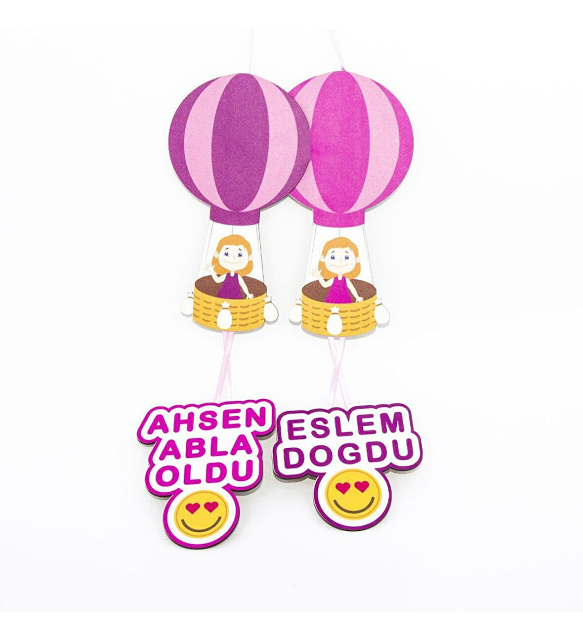 Meşgalem Pembe Uçan Balonda Kardeşler Temalı Kişiye Özel Kapı Süsü