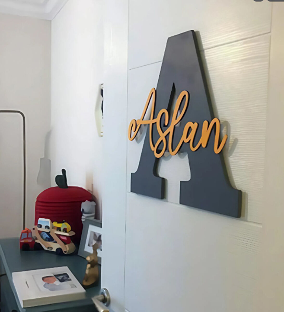 Kişiye Özel Harf Kapı Süsü 30x30cm